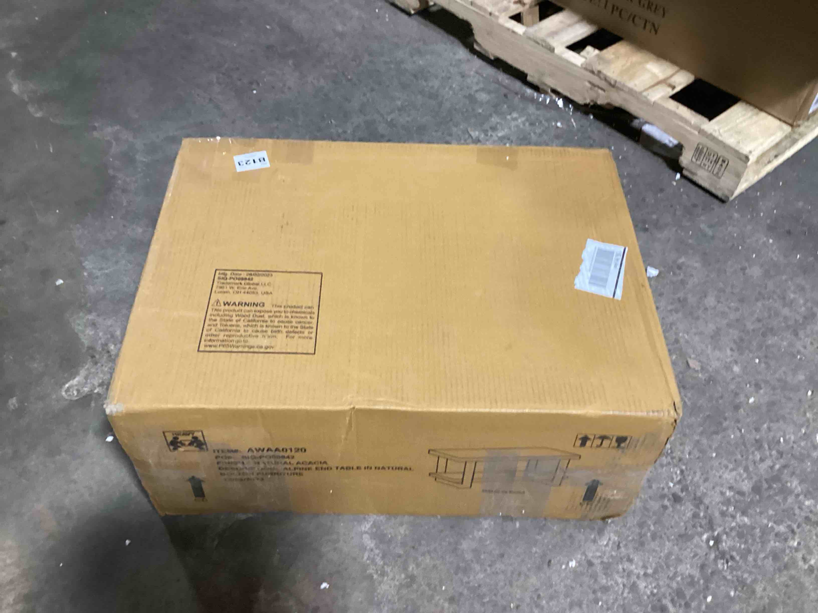 https://s3.amazonaws.com/lotting-images-prod/bidfta/GRN5665273_1702046167302.jpeg