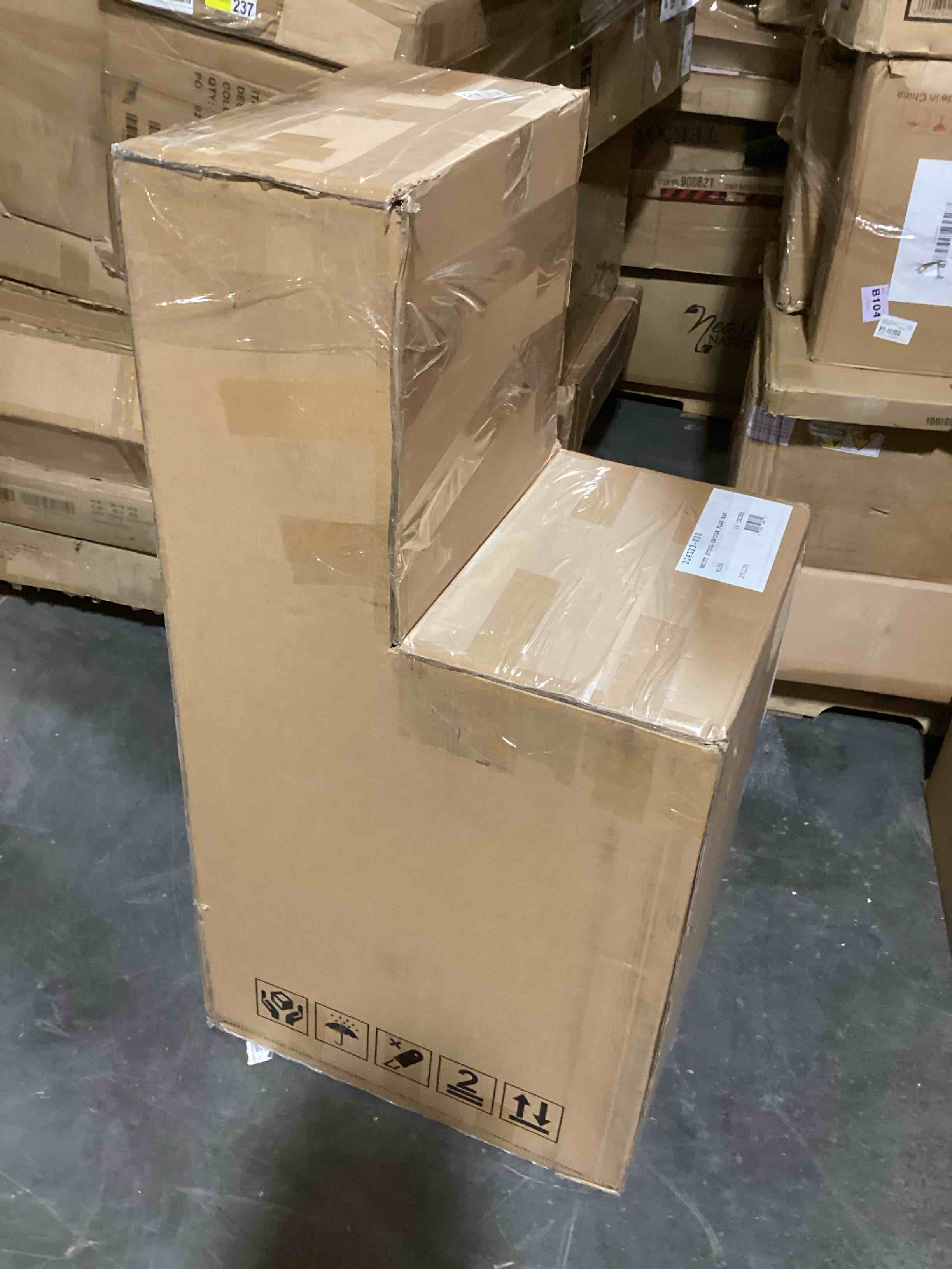 https://s3.amazonaws.com/lotting-images-prod/bidfta/GRN5665770_1703614052488.jpeg