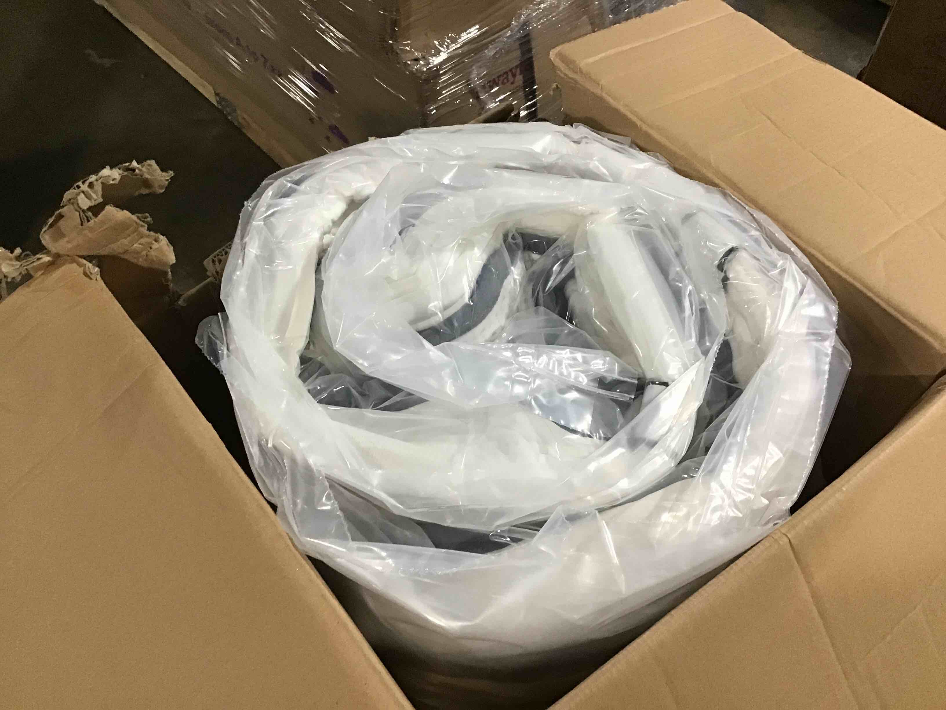 https://s3.amazonaws.com/lotting-images-prod/bidfta/GRN5666165_1699371812779.jpeg