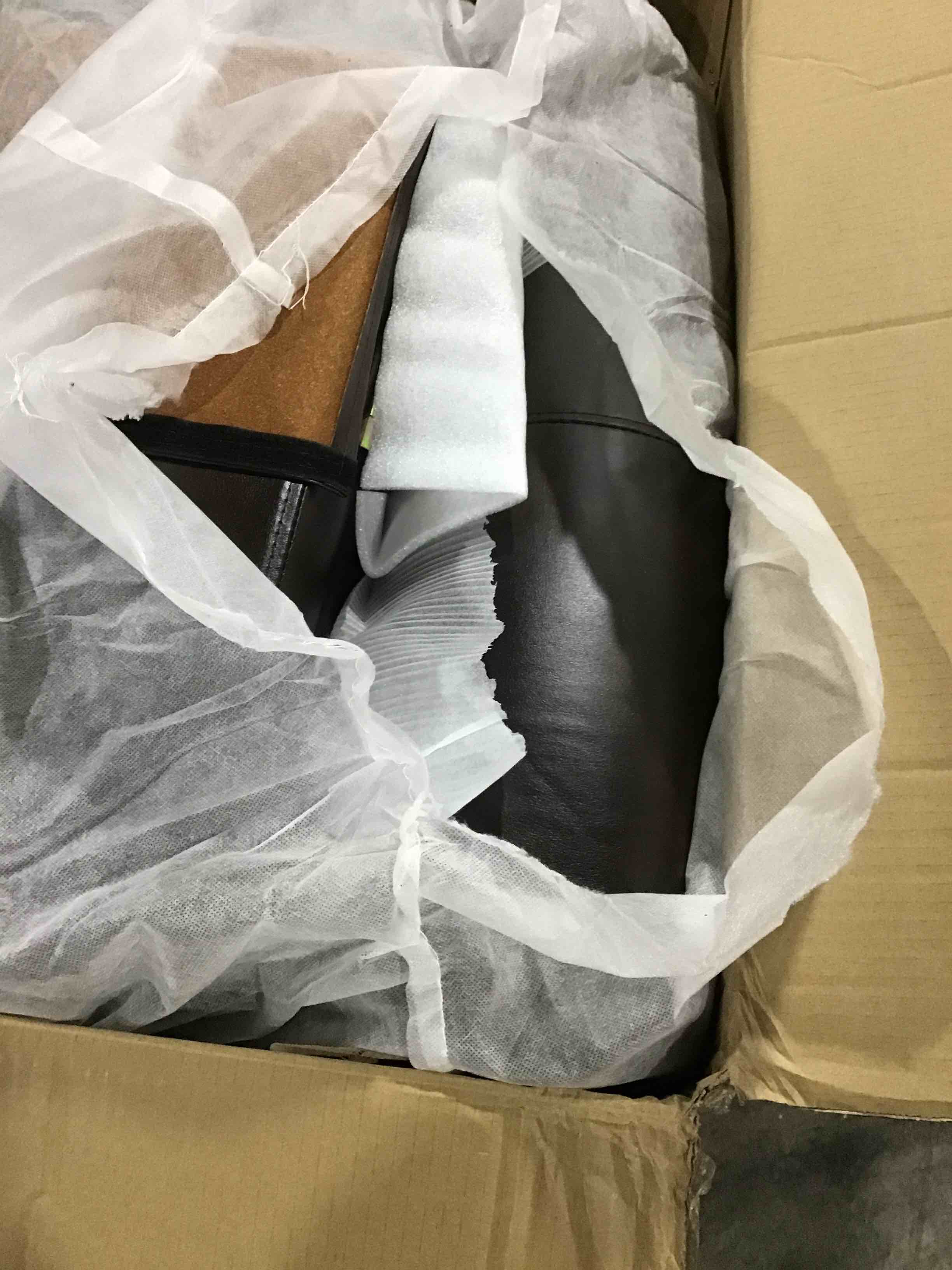 https://s3.amazonaws.com/lotting-images-prod/bidfta/GRN5667390_1700575059847.jpeg