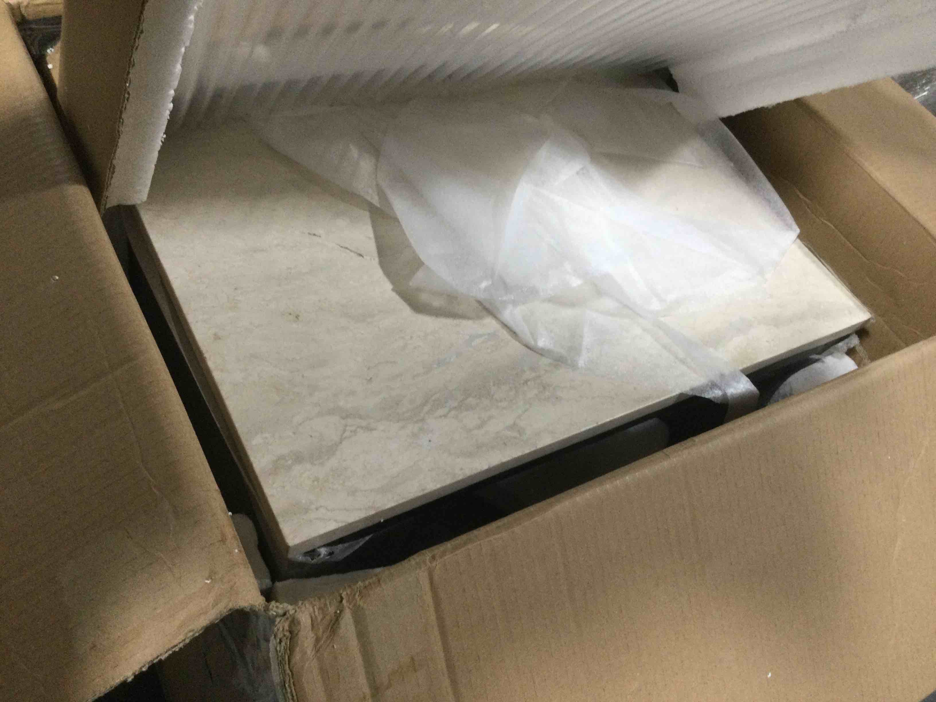 https://s3.amazonaws.com/lotting-images-prod/bidfta/GRN5667526_1699467796918.jpeg