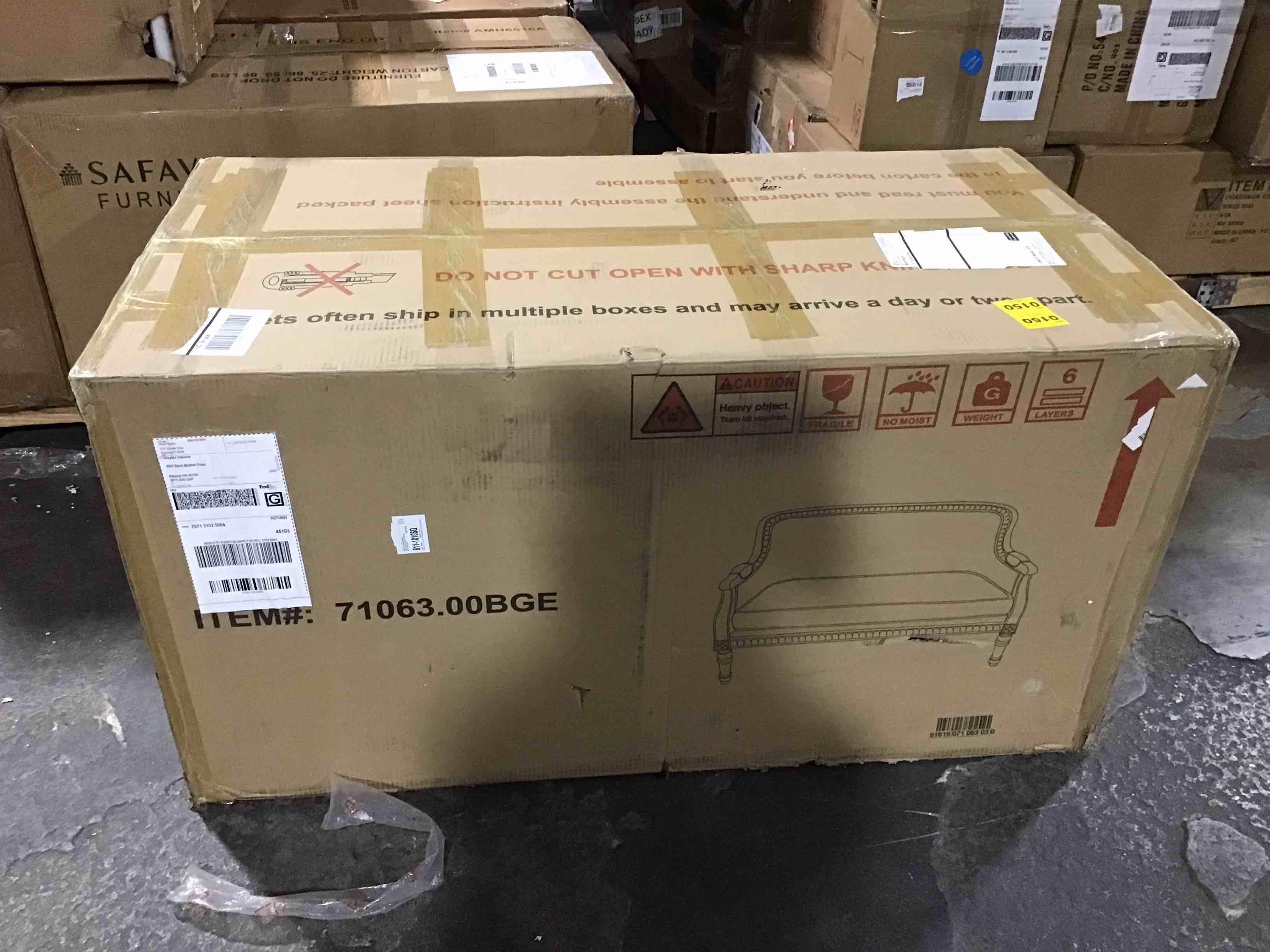 https://s3.amazonaws.com/lotting-images-prod/bidfta/GRN5667968_1701802222879.jpeg