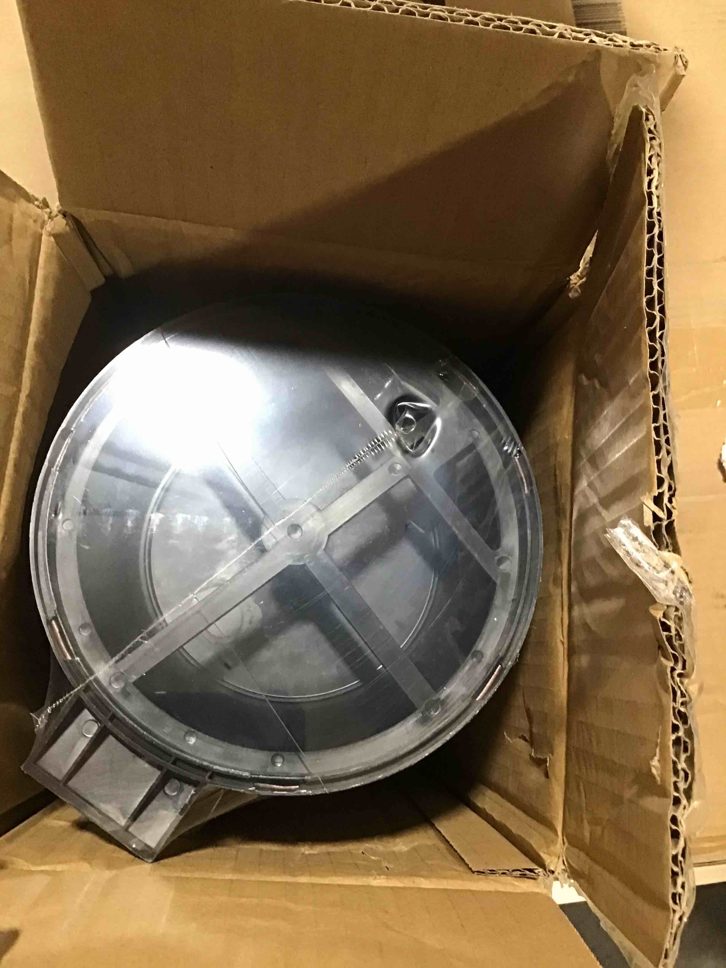https://s3.amazonaws.com/lotting-images-prod/bidfta/GRN5669206_1699906910379.jpeg
