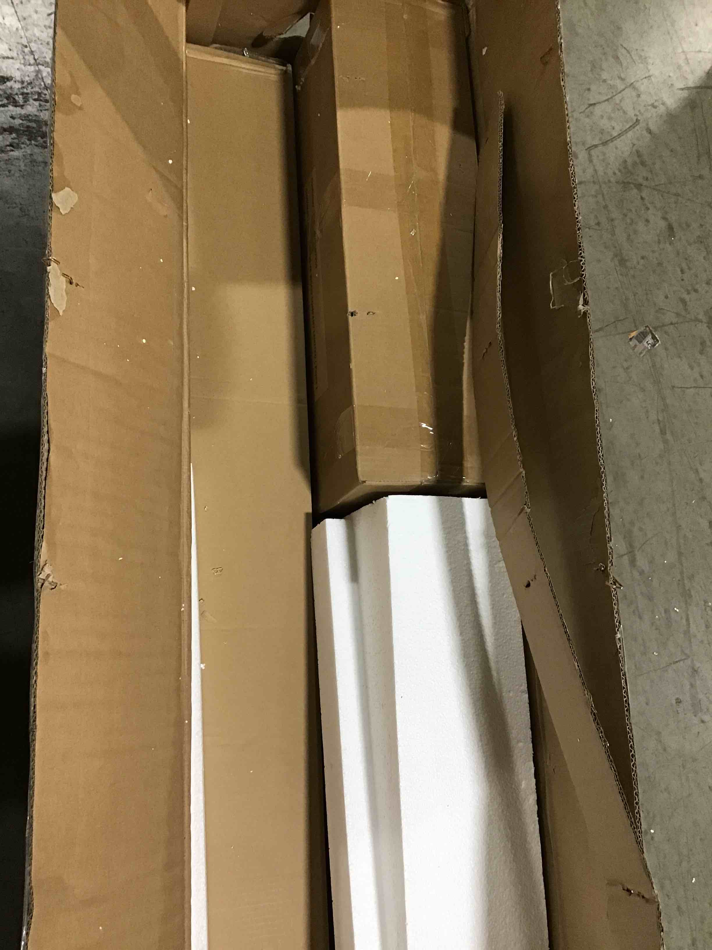 https://s3.amazonaws.com/lotting-images-prod/bidfta/GRN5669655_1701104091688.jpeg