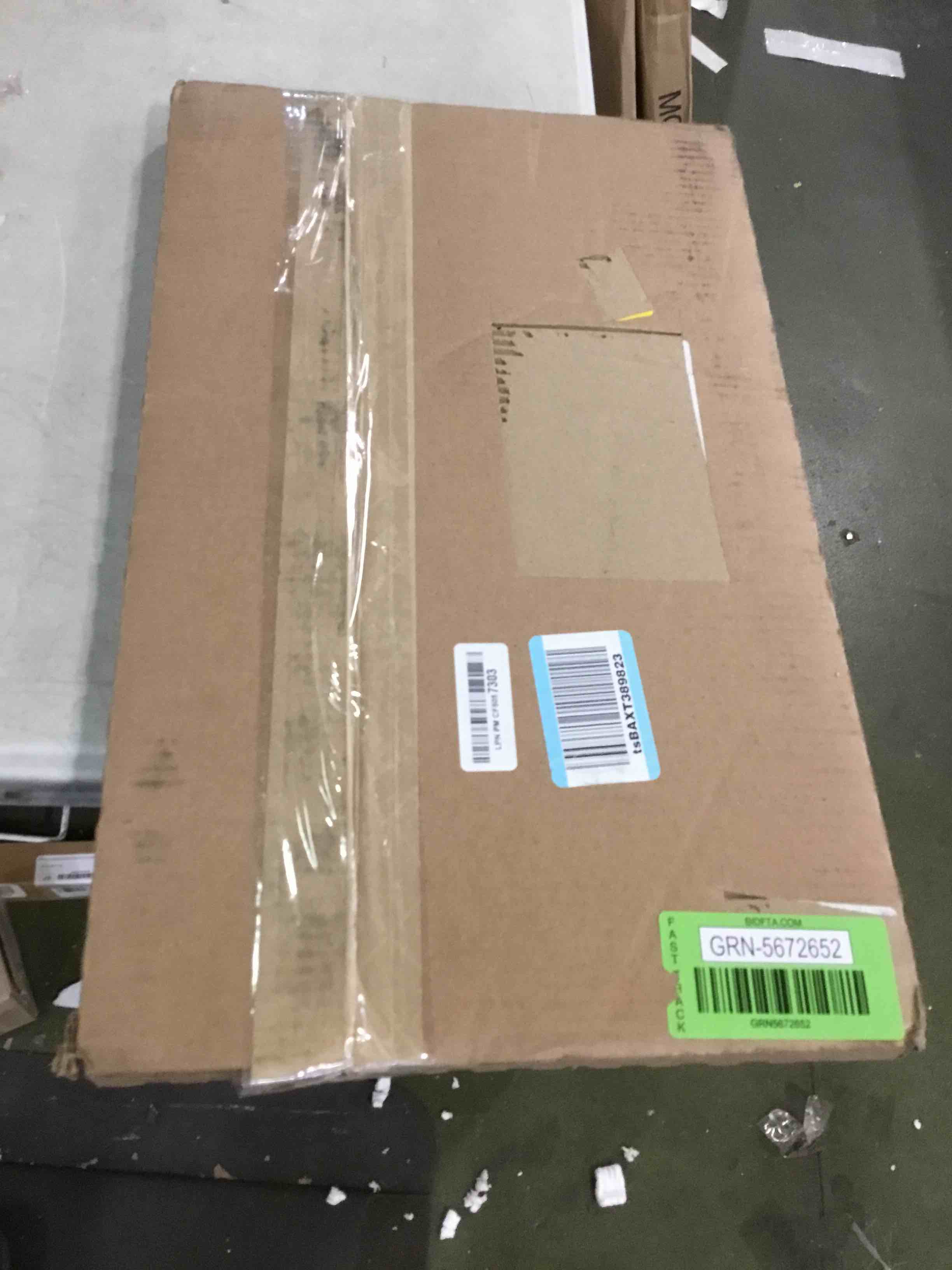 https://s3.amazonaws.com/lotting-images-prod/bidfta/GRN5672652_1707252917805.jpeg