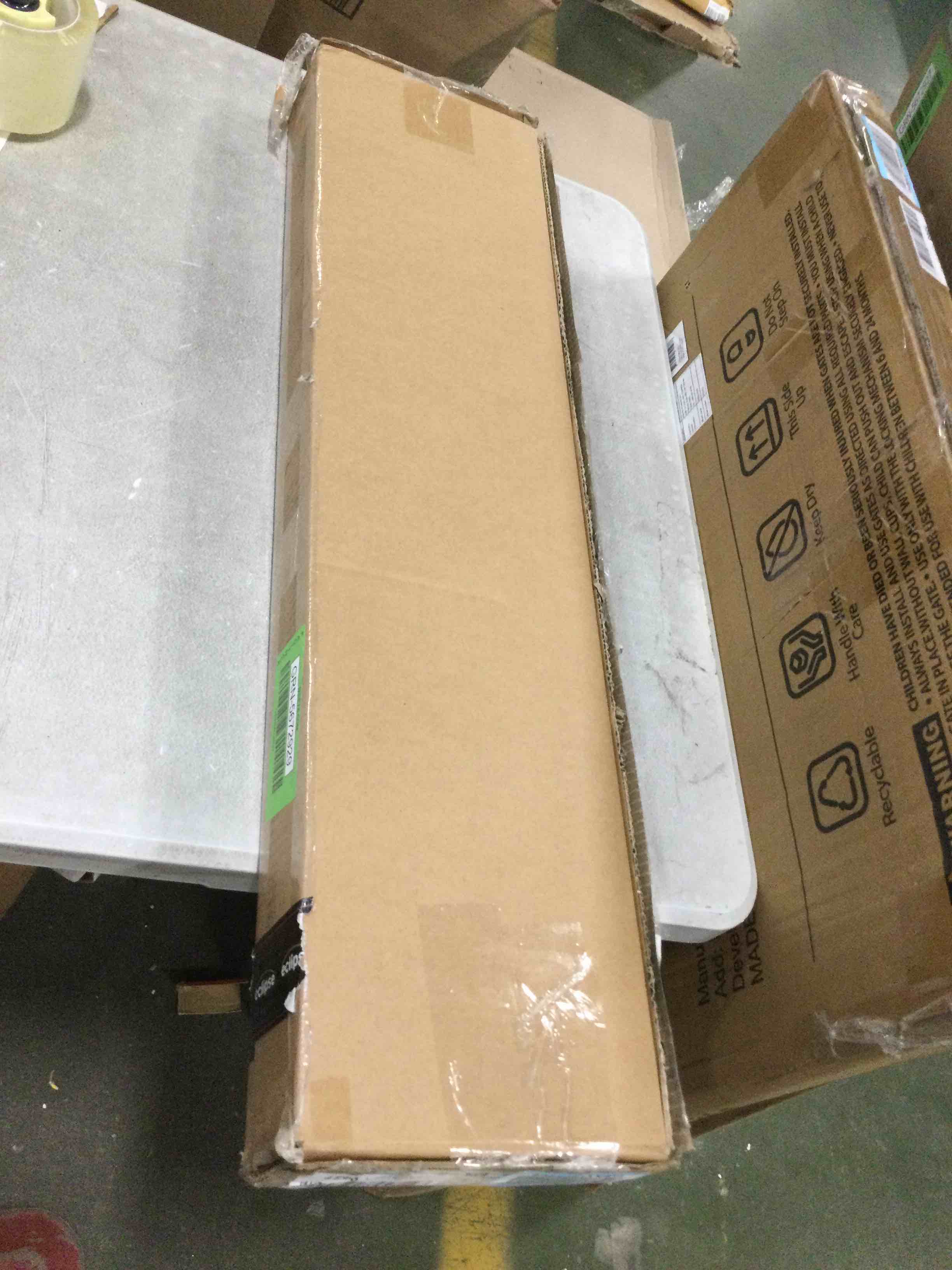 https://s3.amazonaws.com/lotting-images-prod/bidfta/GRN5672929_1707487043524.jpeg