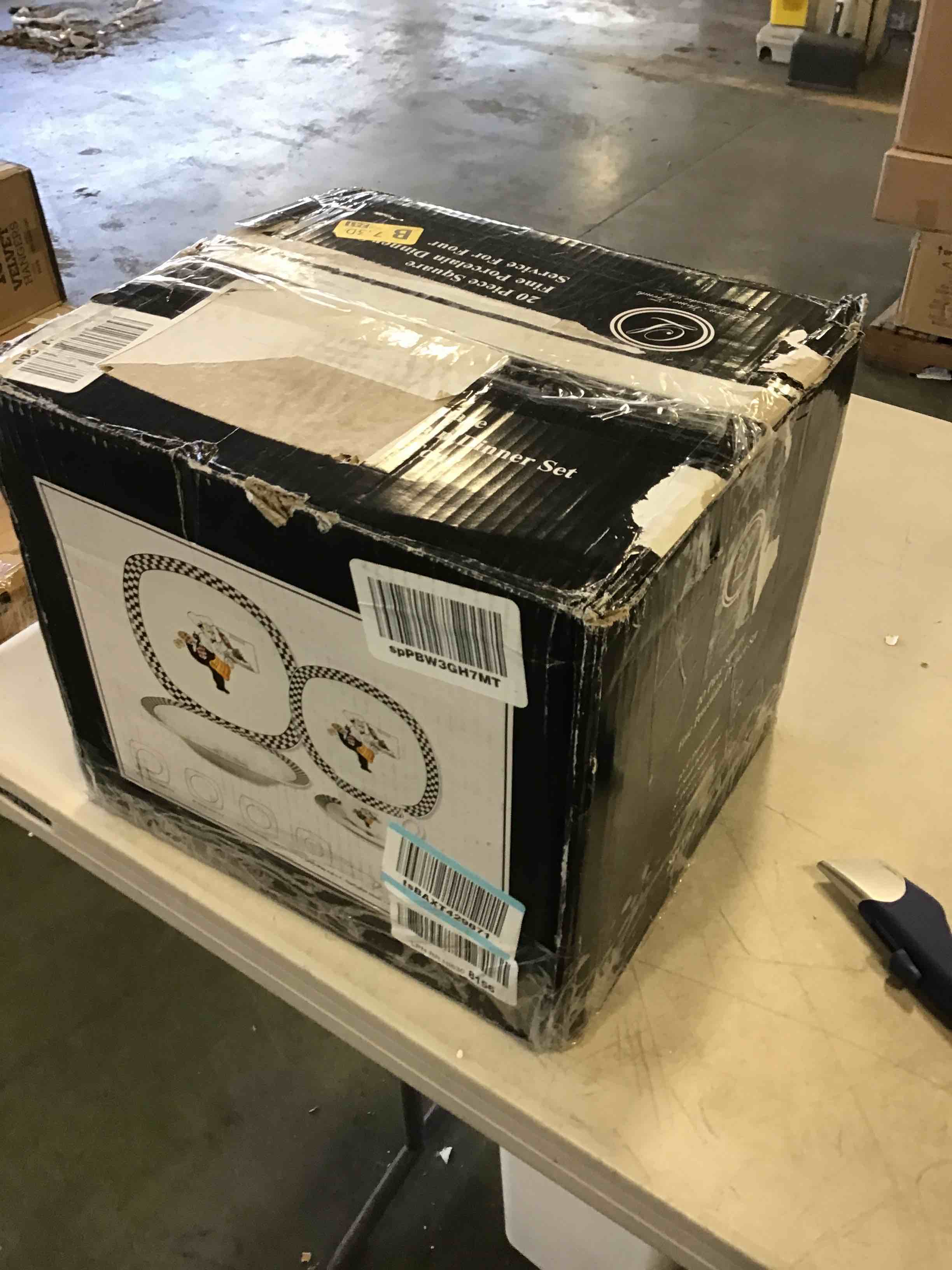 https://s3.amazonaws.com/lotting-images-prod/bidfta/GRN5675025_1705434532077.jpeg
