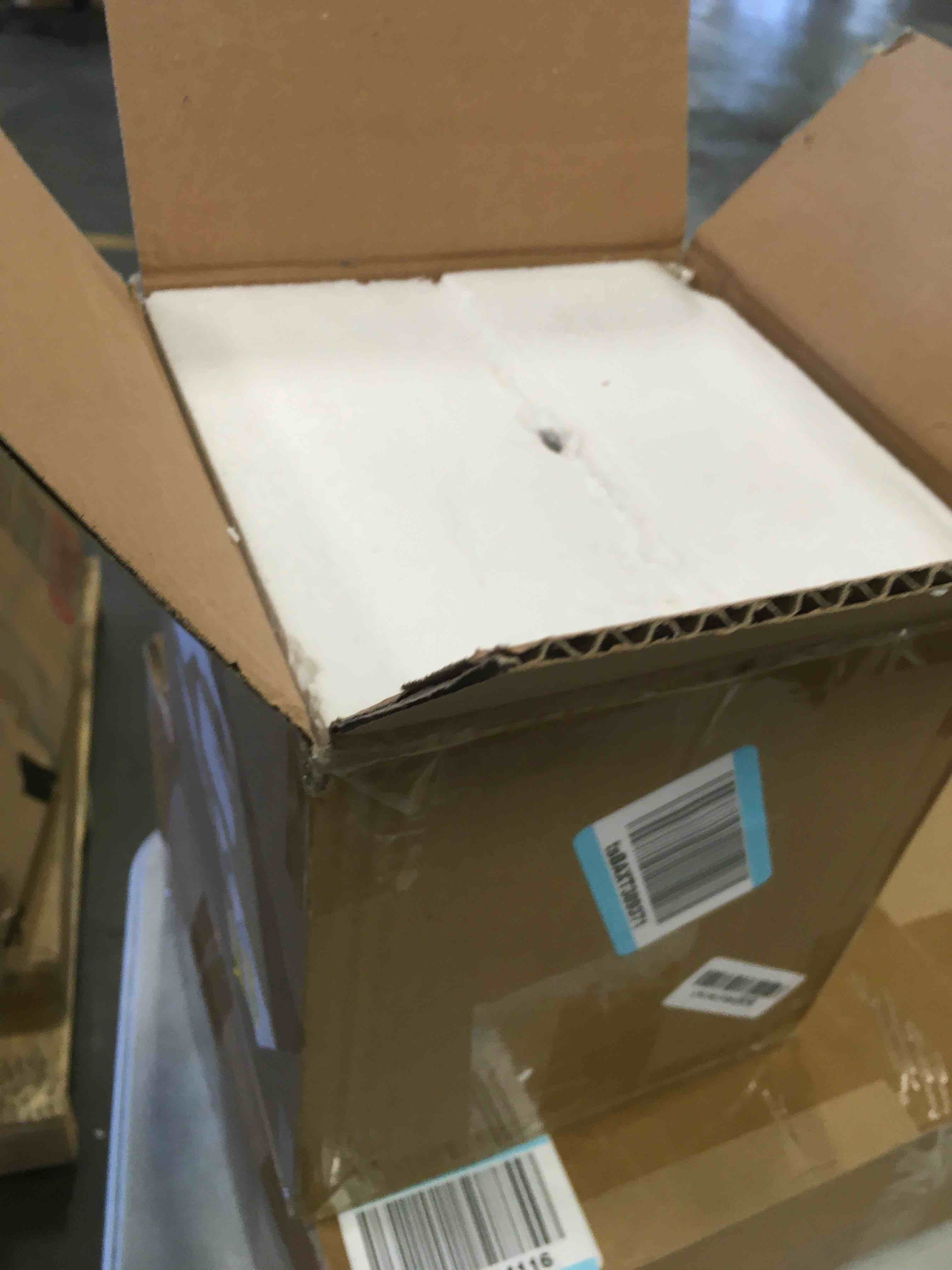 https://s3.amazonaws.com/lotting-images-prod/bidfta/GRN5675088_1705505895679.jpeg
