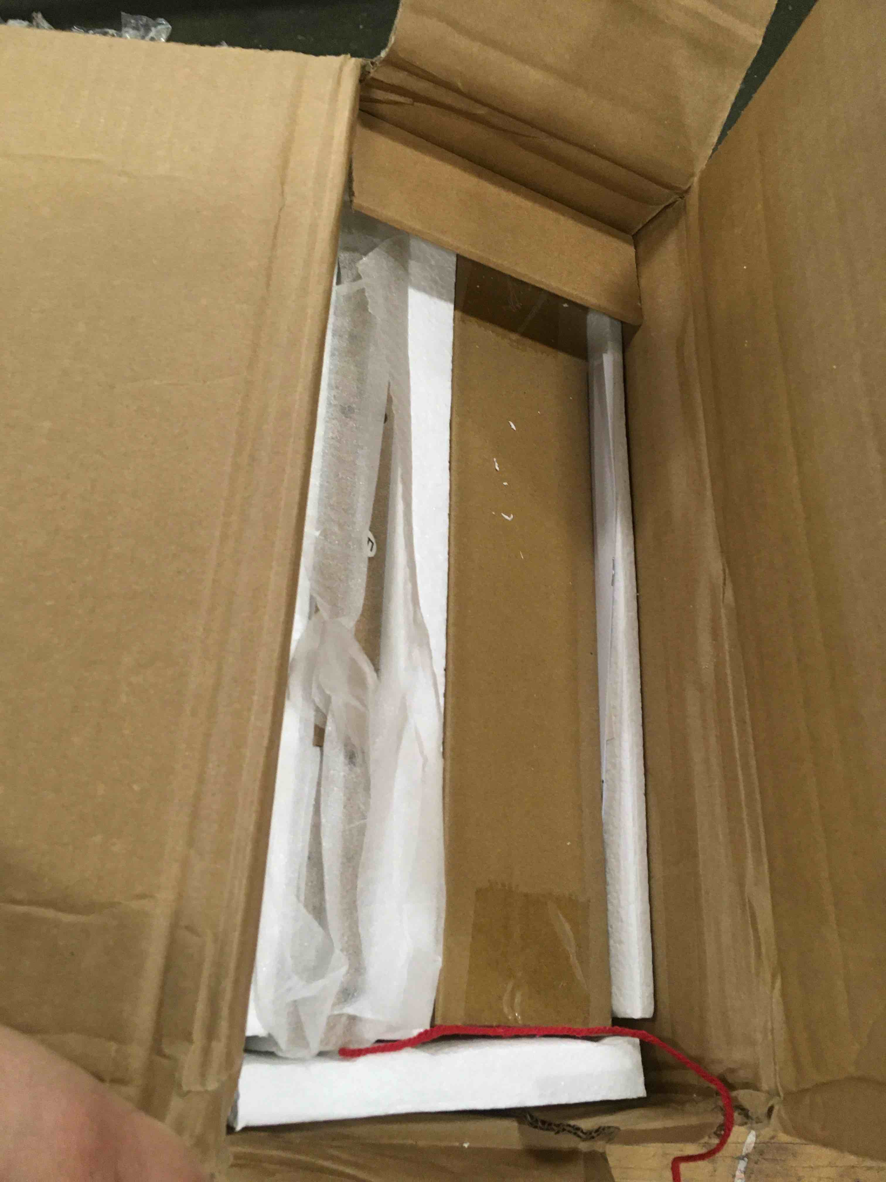https://s3.amazonaws.com/lotting-images-prod/bidfta/GRN5675785_1706967621715.jpeg