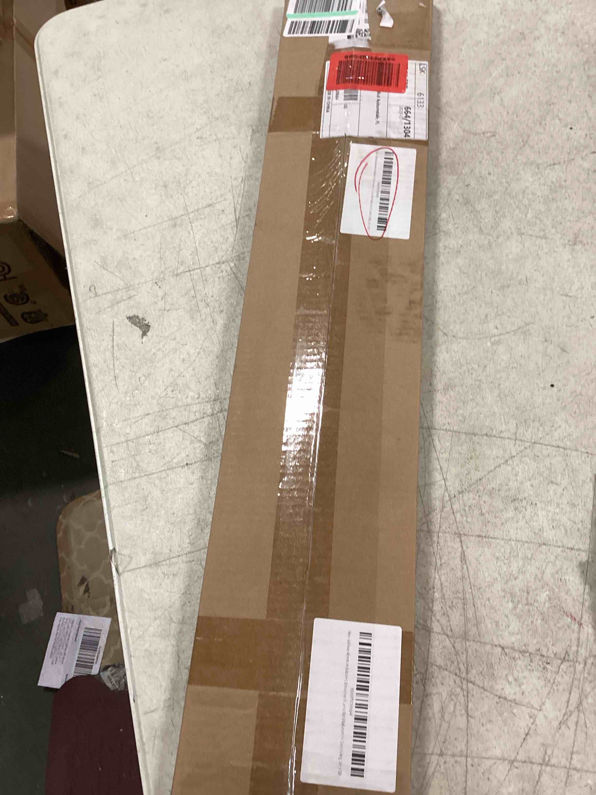 https://s3.amazonaws.com/lotting-images-prod/bidfta/GRN5676620_1705438989751.jpeg