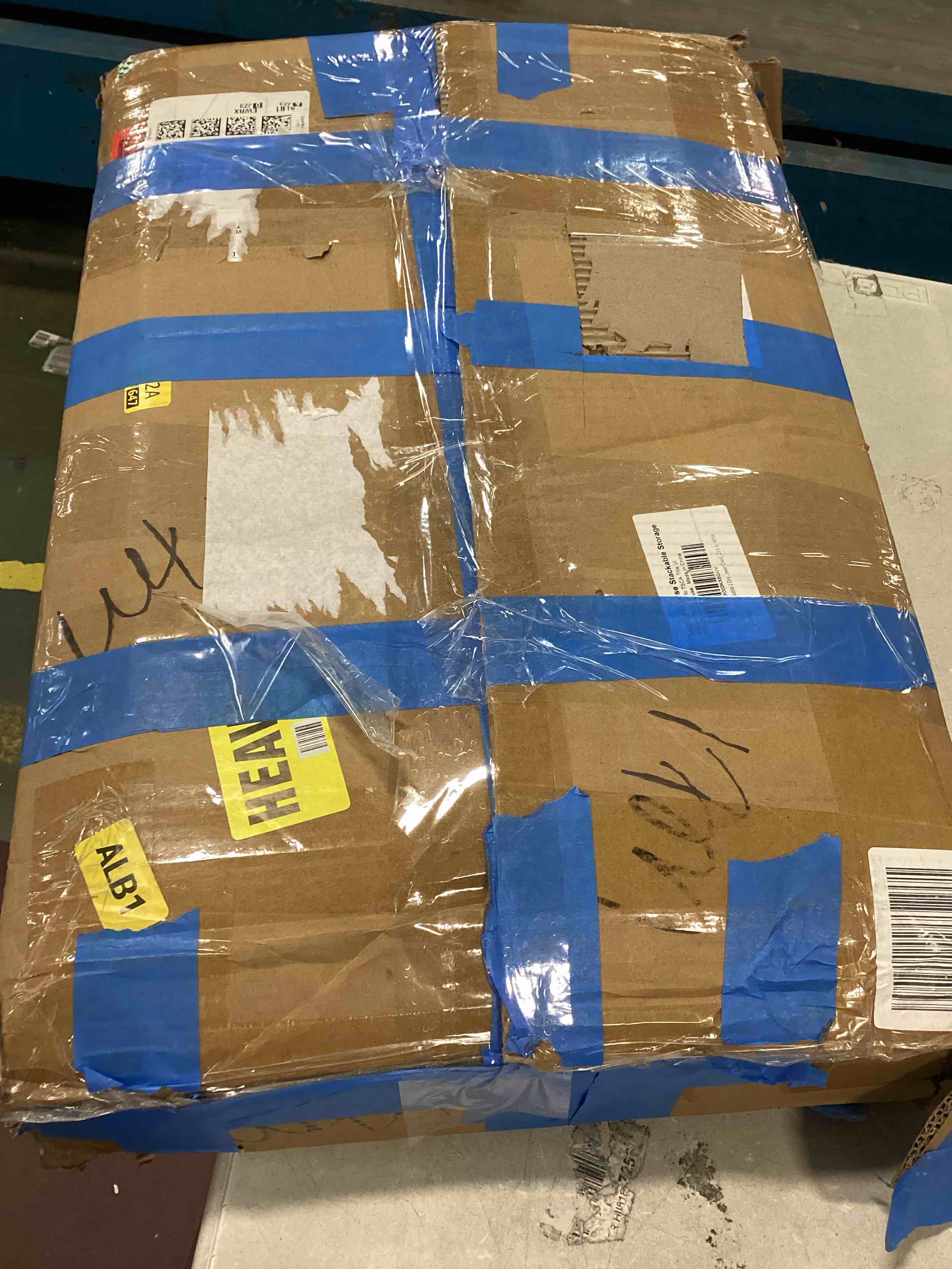 https://s3.amazonaws.com/lotting-images-prod/bidfta/GRN5676636_1705494436223.jpeg