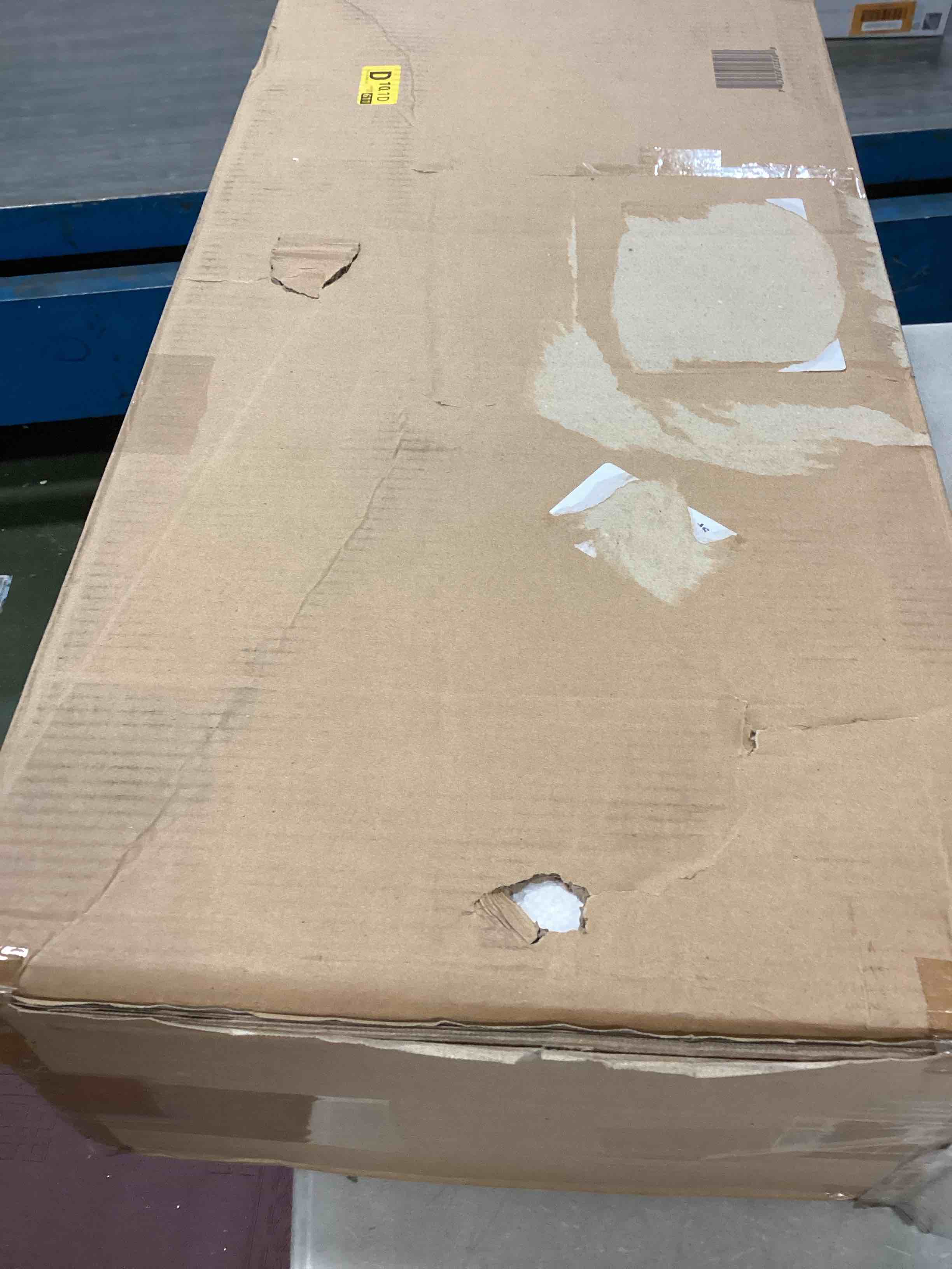 https://s3.amazonaws.com/lotting-images-prod/bidfta/GRN5676718_1705505356089.jpeg