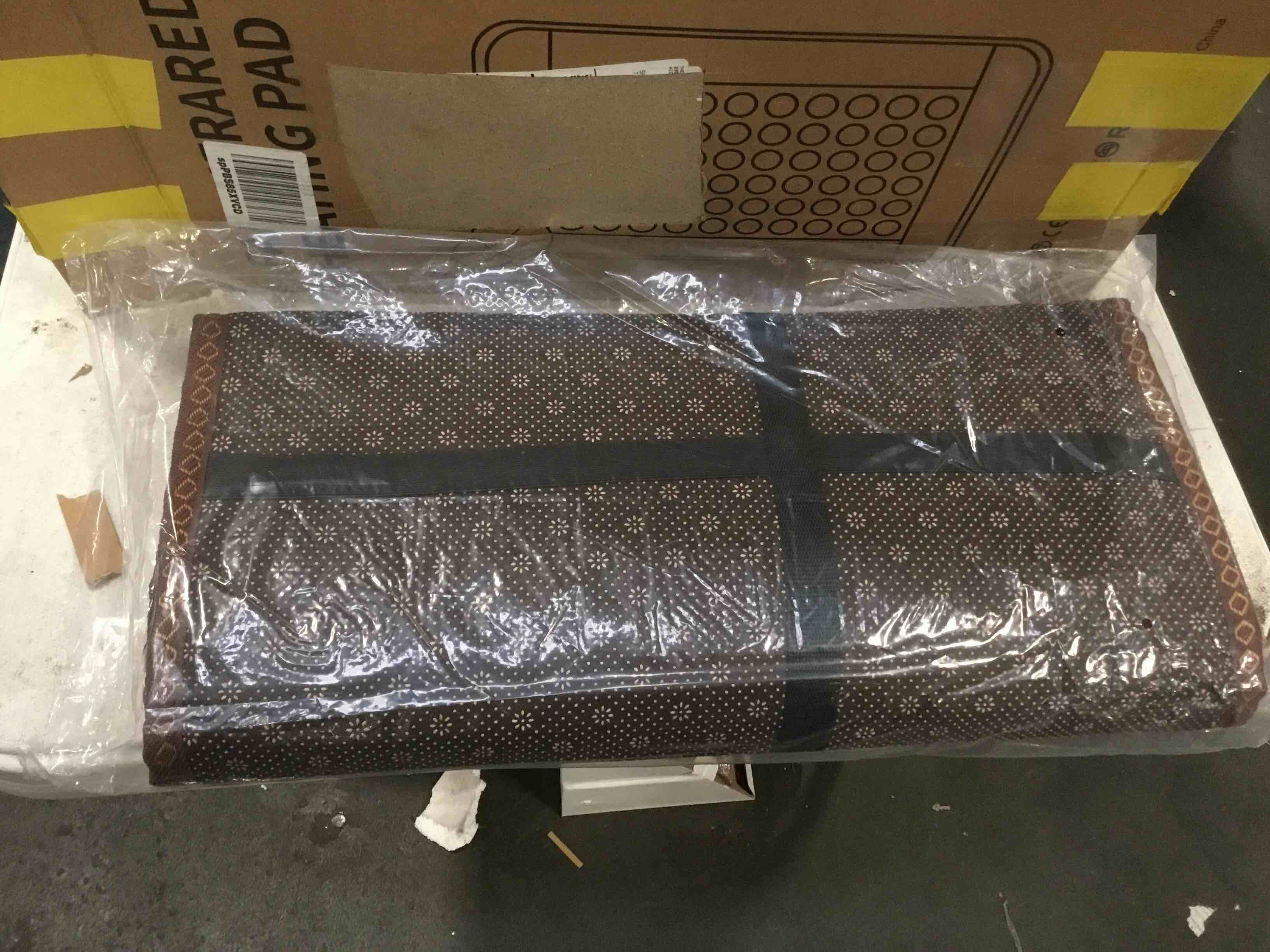 https://s3.amazonaws.com/lotting-images-prod/bidfta/GRN5678940_1706557984042.jpeg