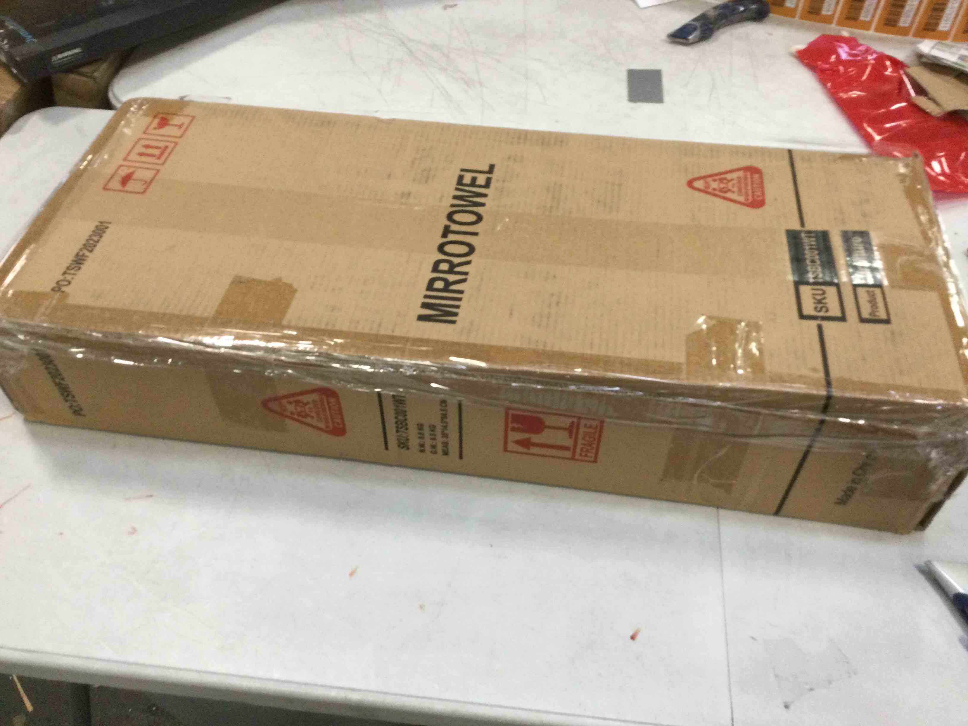 https://s3.amazonaws.com/lotting-images-prod/bidfta/GRN5679126_1706729804783.jpeg