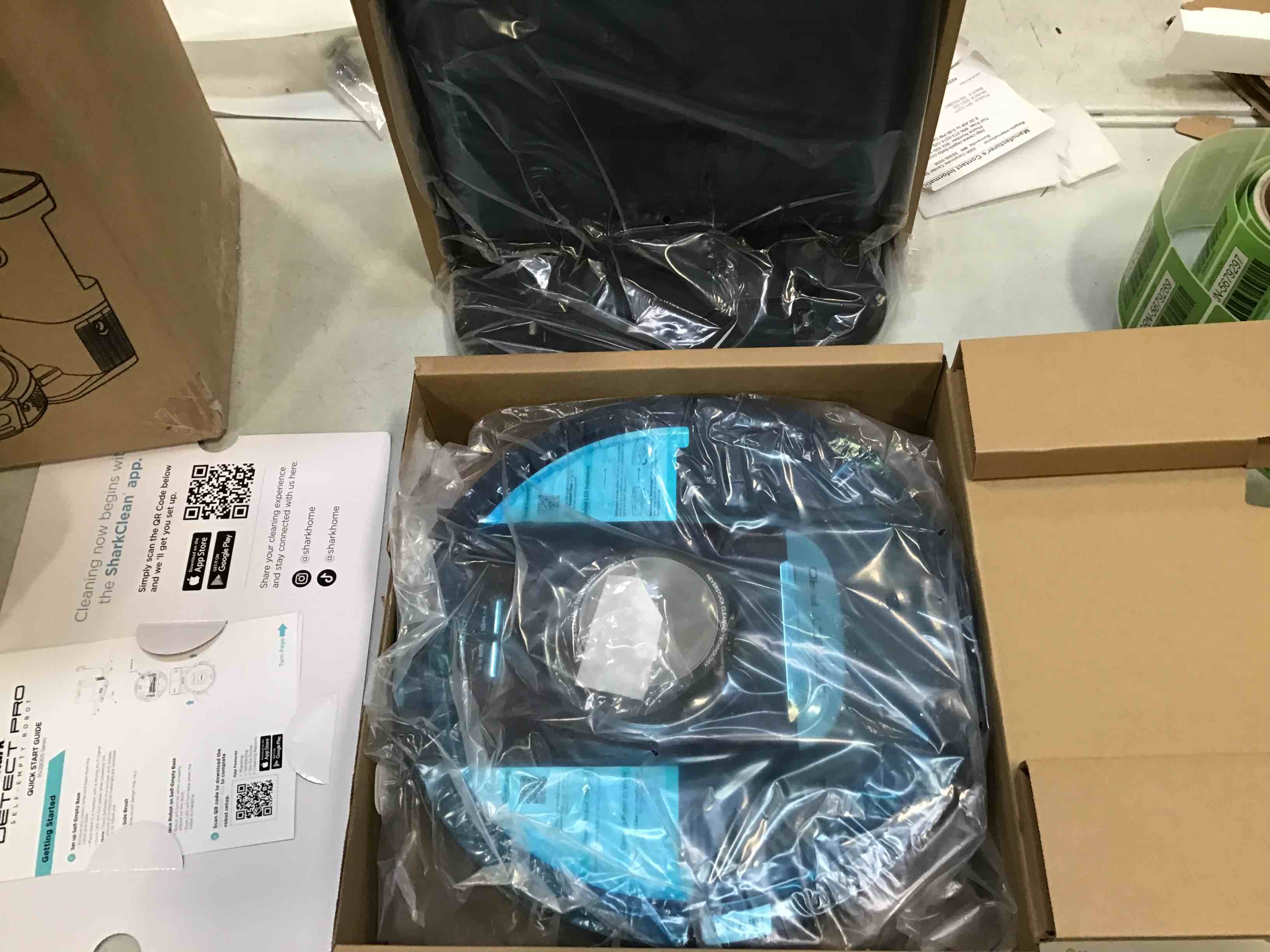 https://s3.amazonaws.com/lotting-images-prod/bidfta/GRN5679286_1706896300997.jpeg