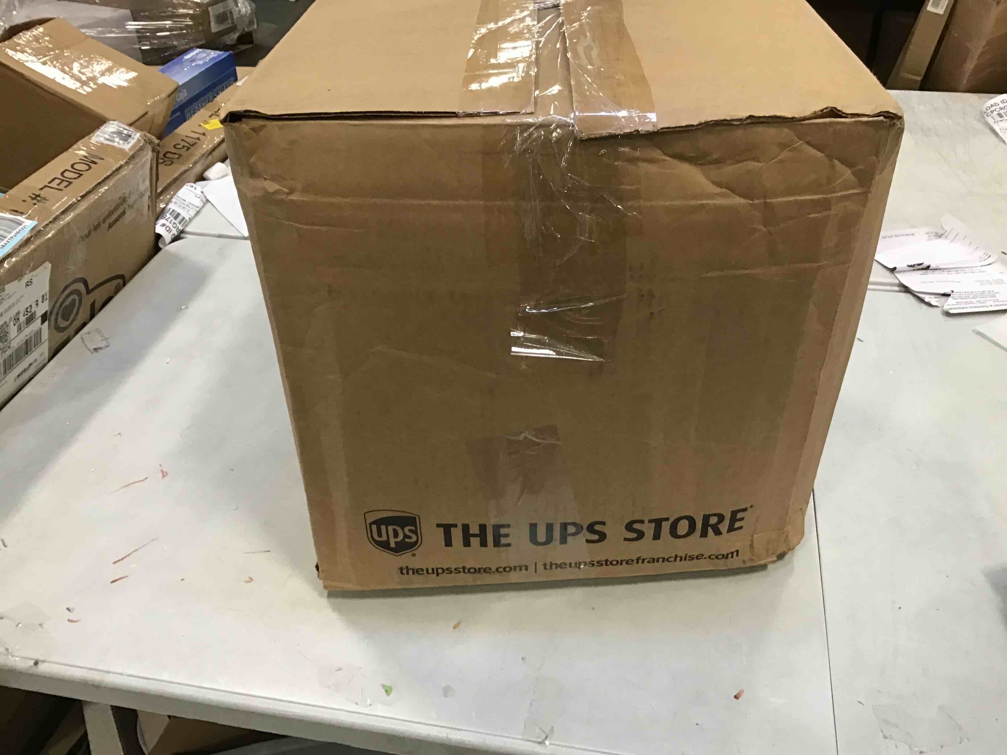 https://s3.amazonaws.com/lotting-images-prod/bidfta/GRN5679294_1706897898364.jpeg