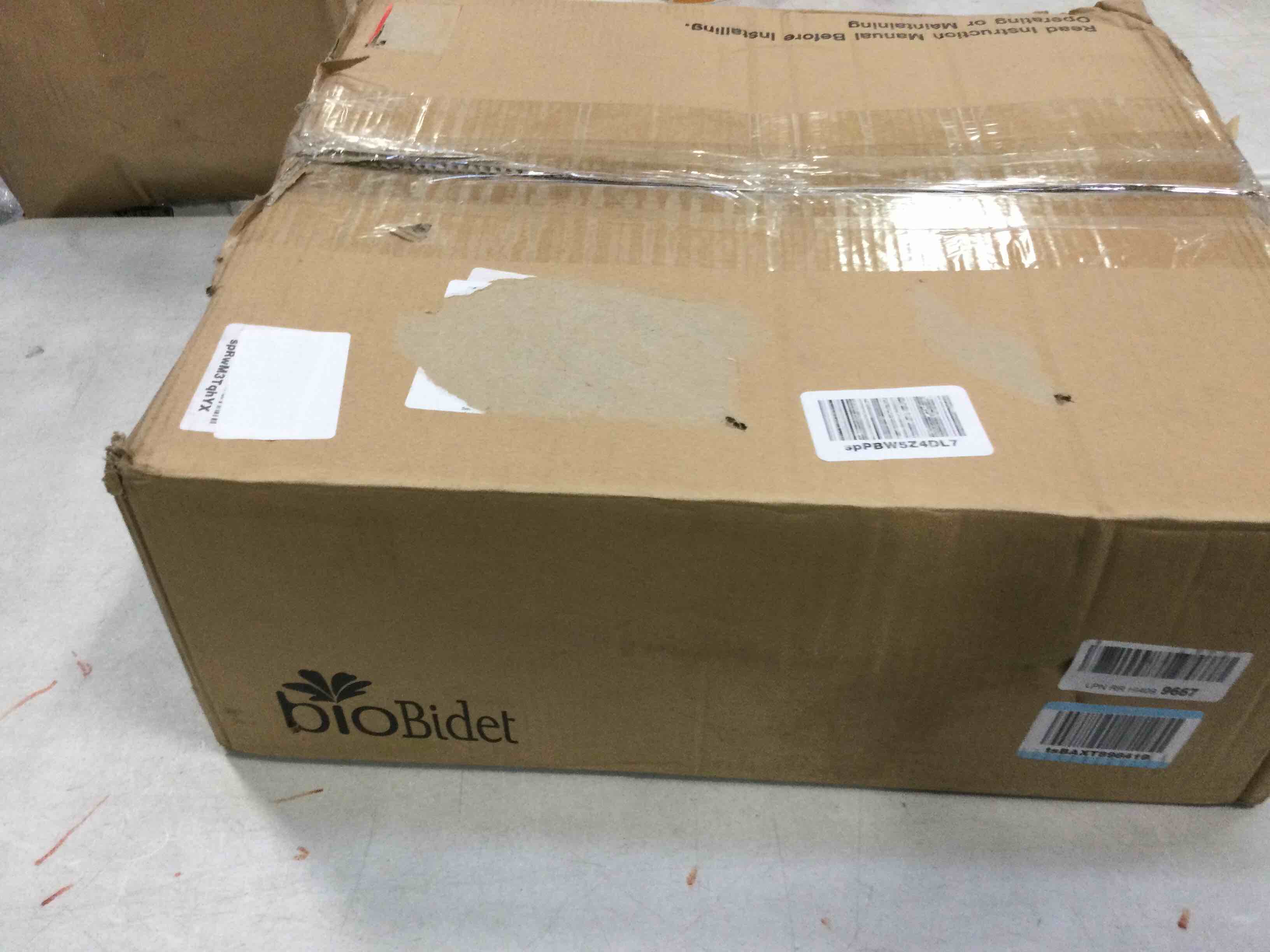 https://s3.amazonaws.com/lotting-images-prod/bidfta/GRN5679336_1707140365452.jpeg