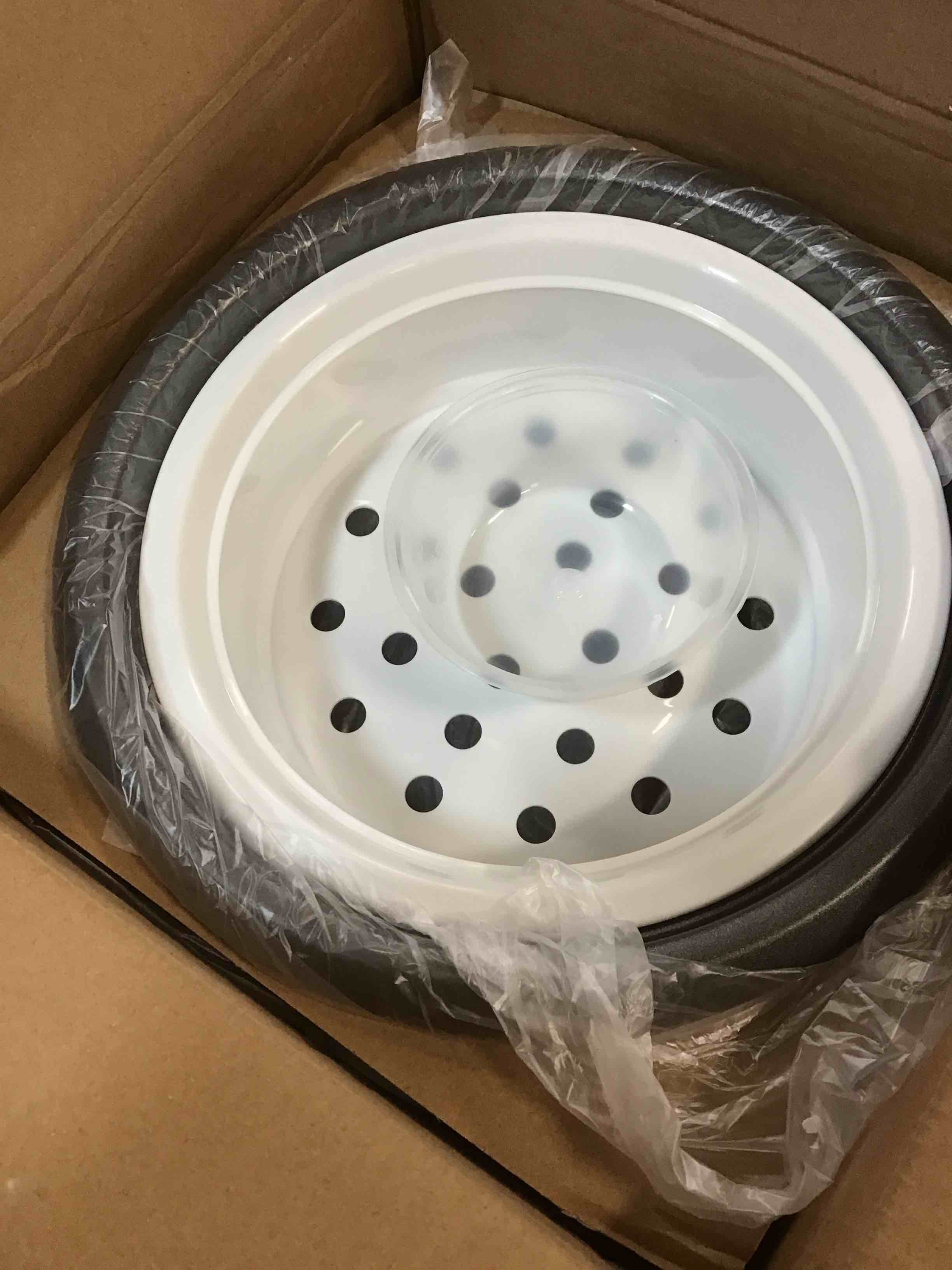 https://s3.amazonaws.com/lotting-images-prod/bidfta/GRN5679614_1705429609033.jpeg