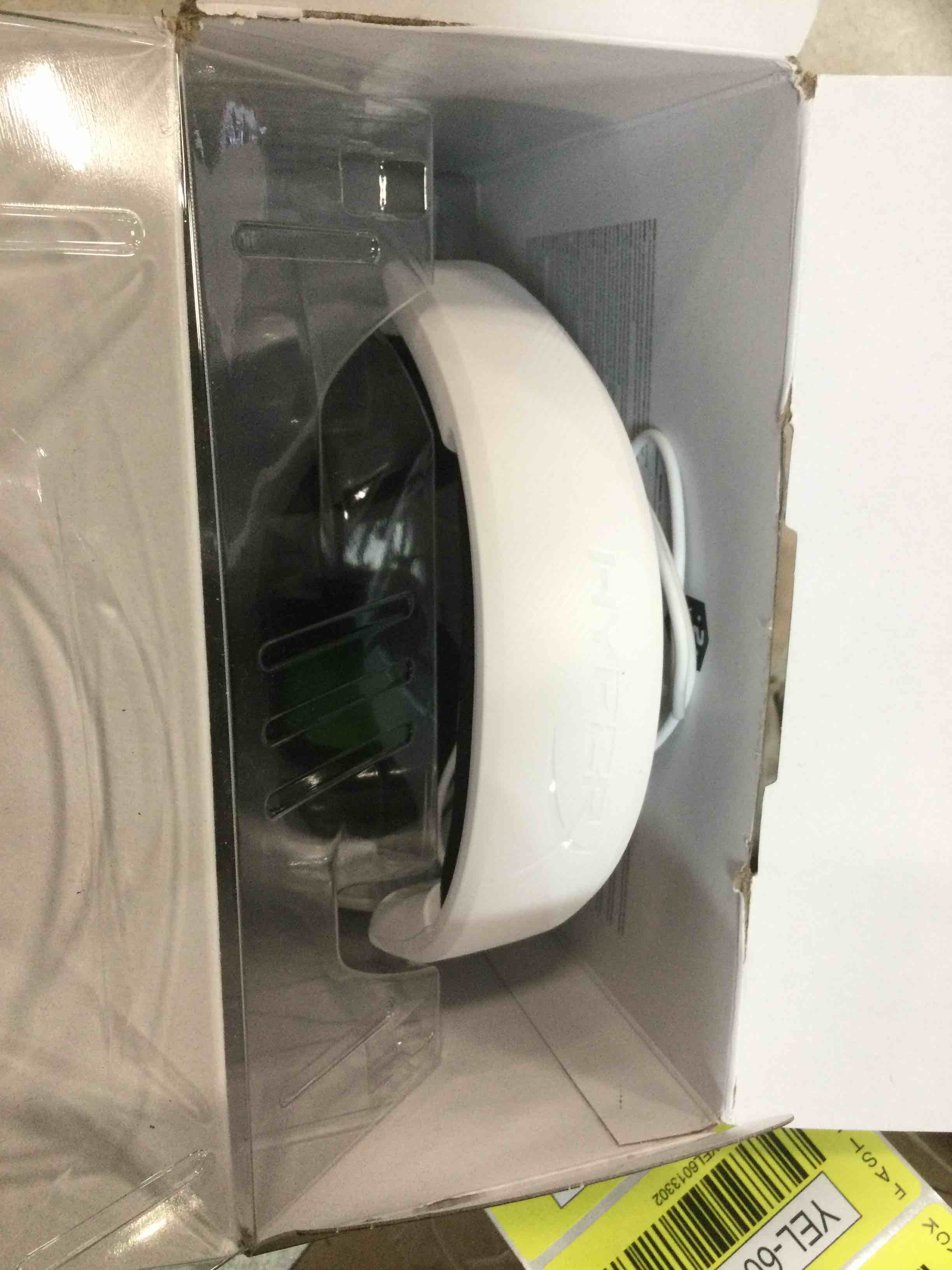 https://s3.amazonaws.com/lotting-images-prod/bidfta/GRN5679794_1709048245582.jpeg