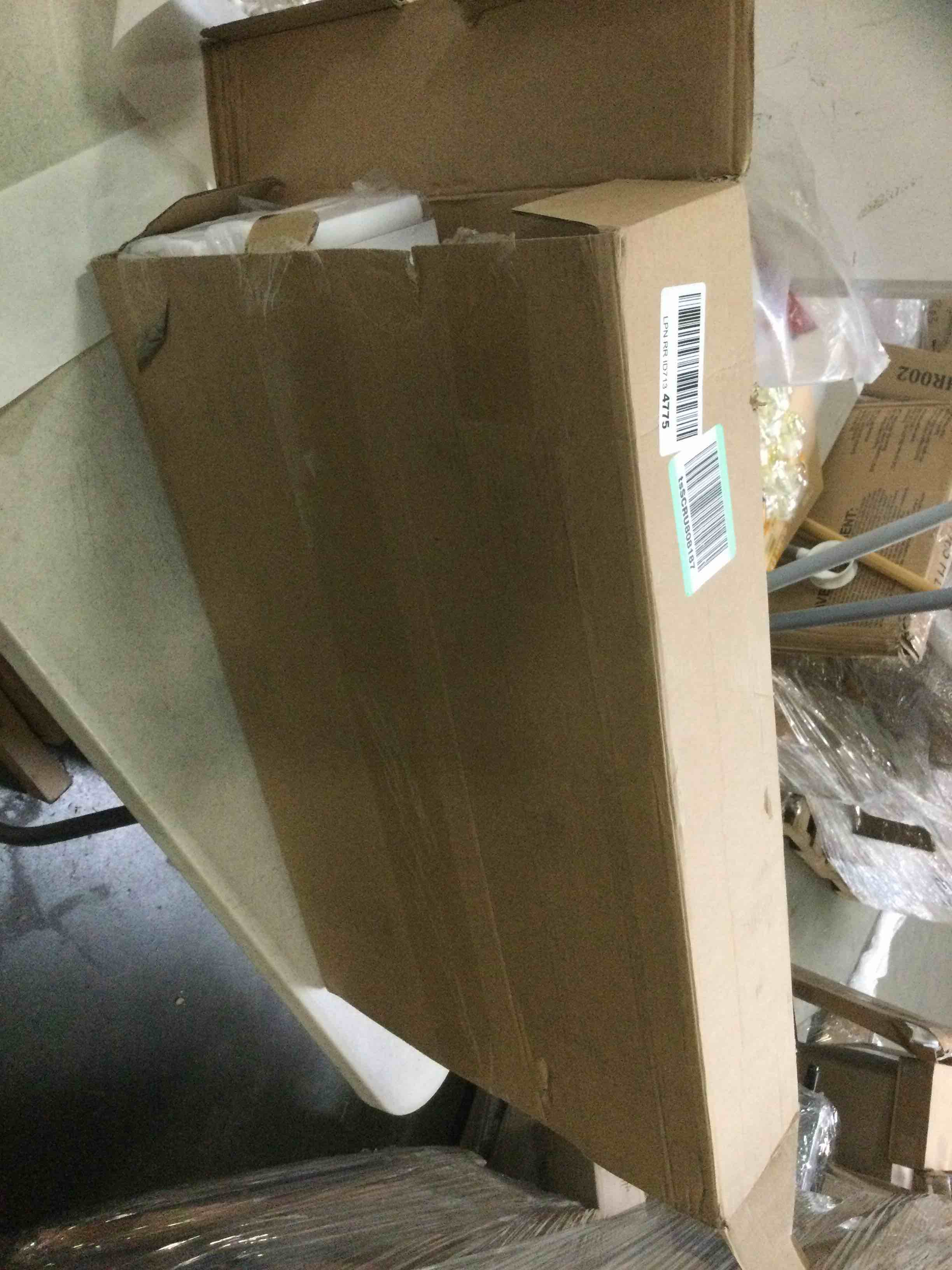 https://s3.amazonaws.com/lotting-images-prod/bidfta/GRN5680584_1710352711889.jpeg