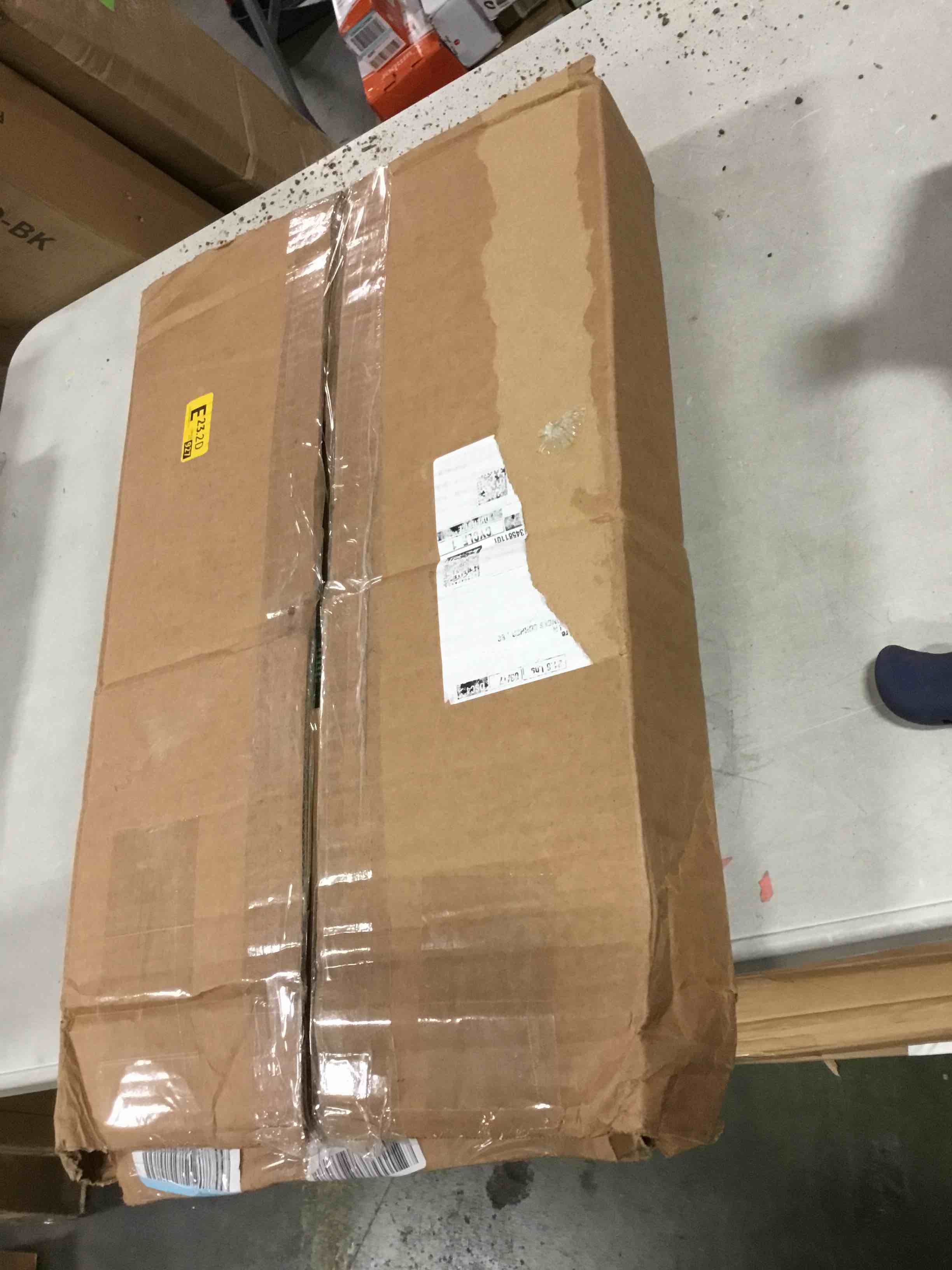 https://s3.amazonaws.com/lotting-images-prod/bidfta/GRN5682061_1711538987561.jpeg
