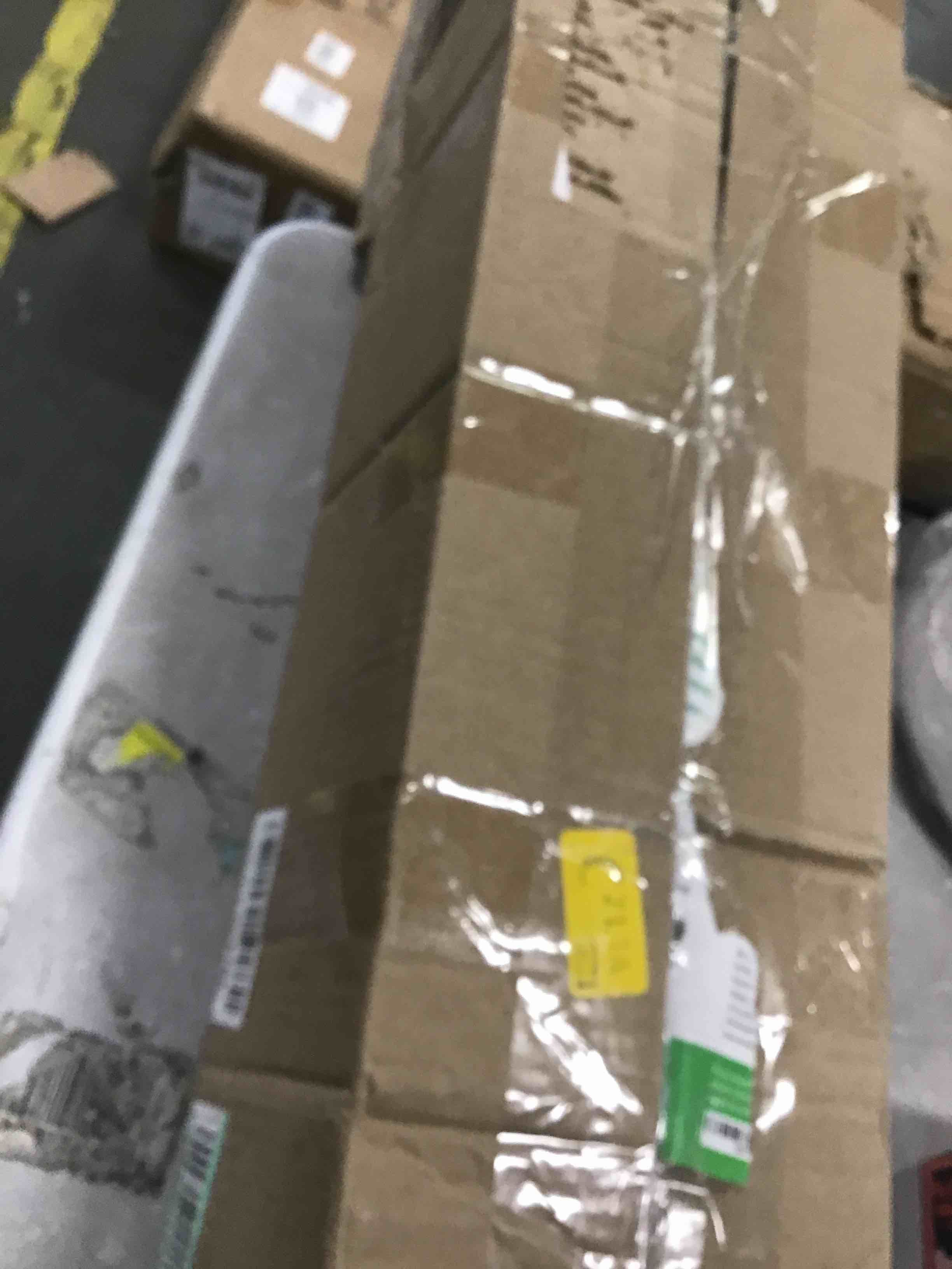 https://s3.amazonaws.com/lotting-images-prod/bidfta/GRN5682938_1705439229300.jpeg