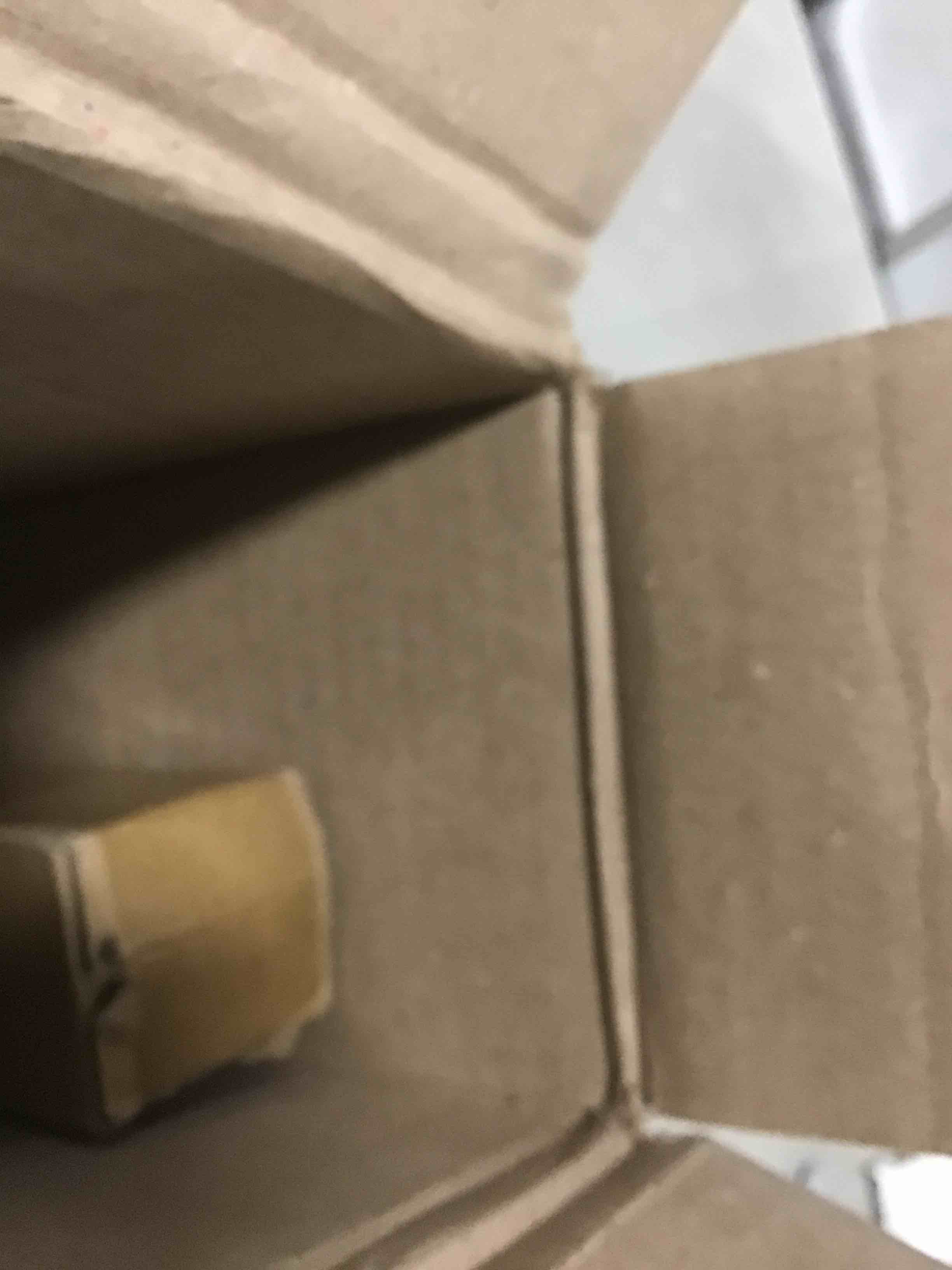 https://s3.amazonaws.com/lotting-images-prod/bidfta/GRN5683014_1705495834196.jpeg