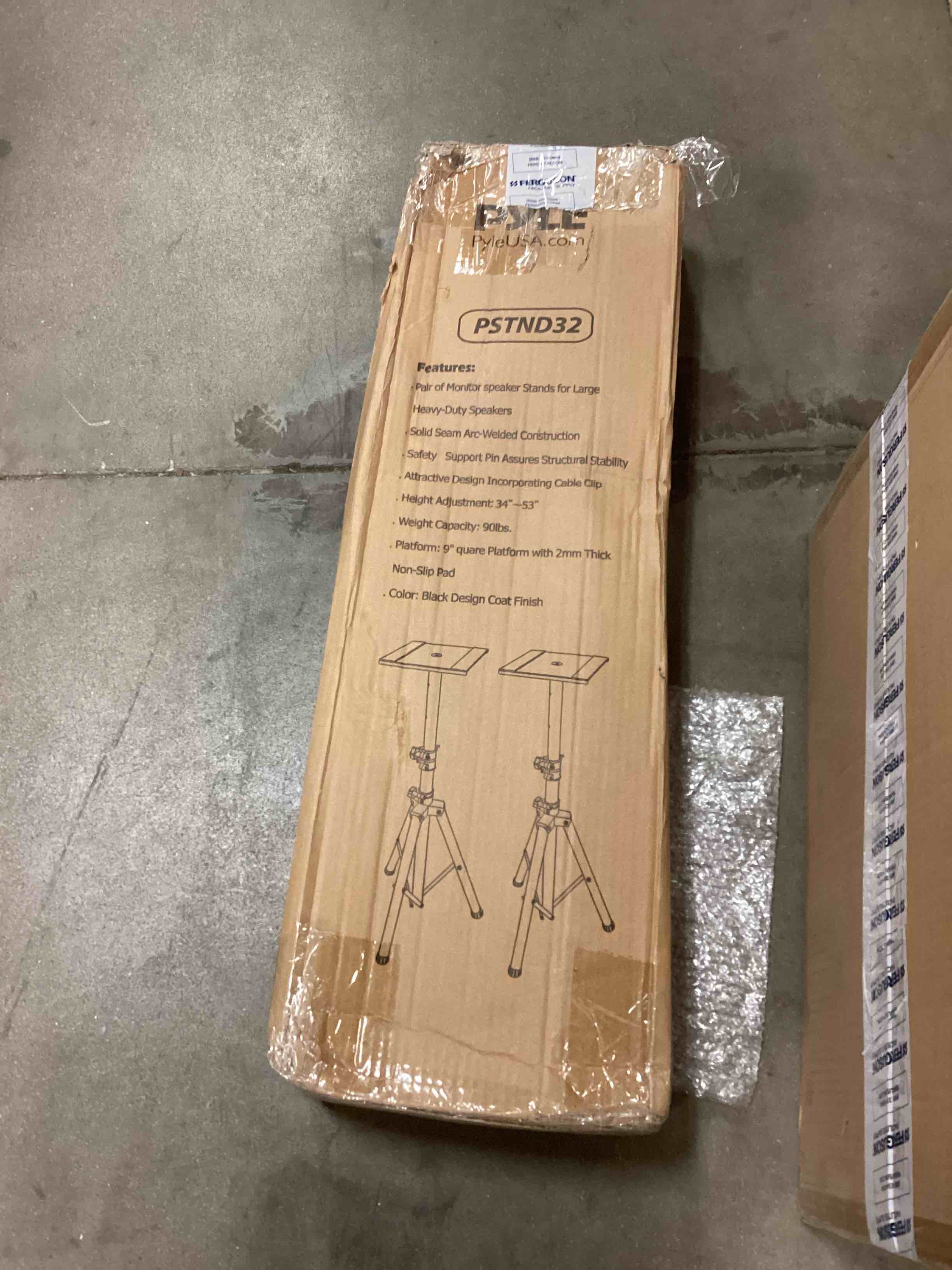 https://s3.amazonaws.com/lotting-images-prod/bidfta/GRN5694267_1705413244401.jpeg