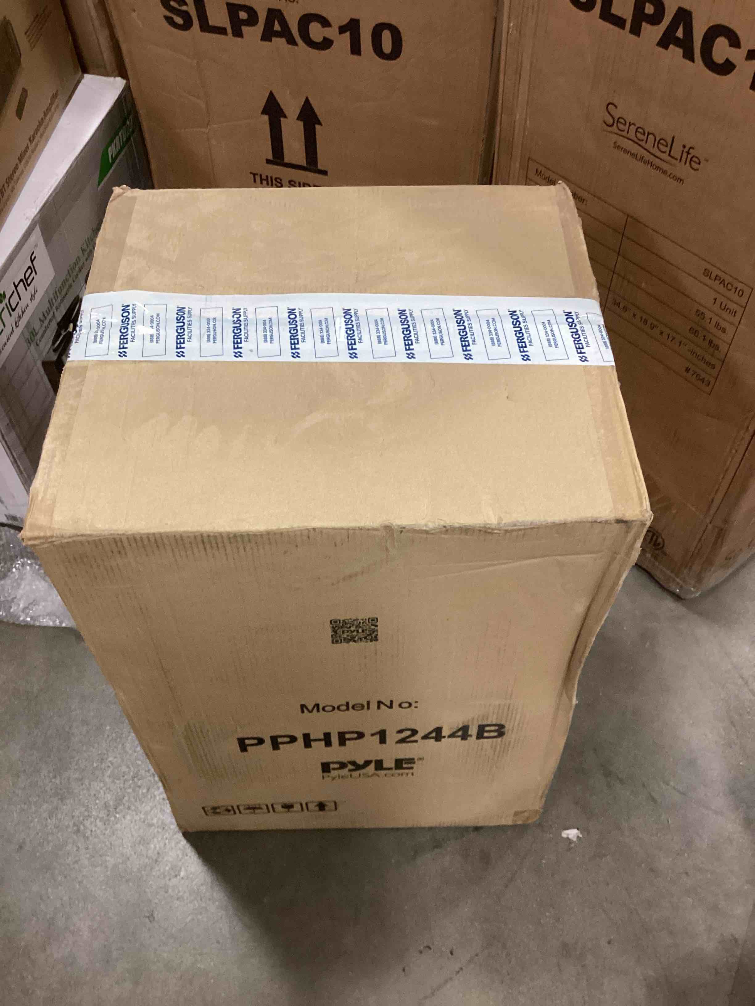 https://s3.amazonaws.com/lotting-images-prod/bidfta/GRN5694271_1705414058897.jpeg