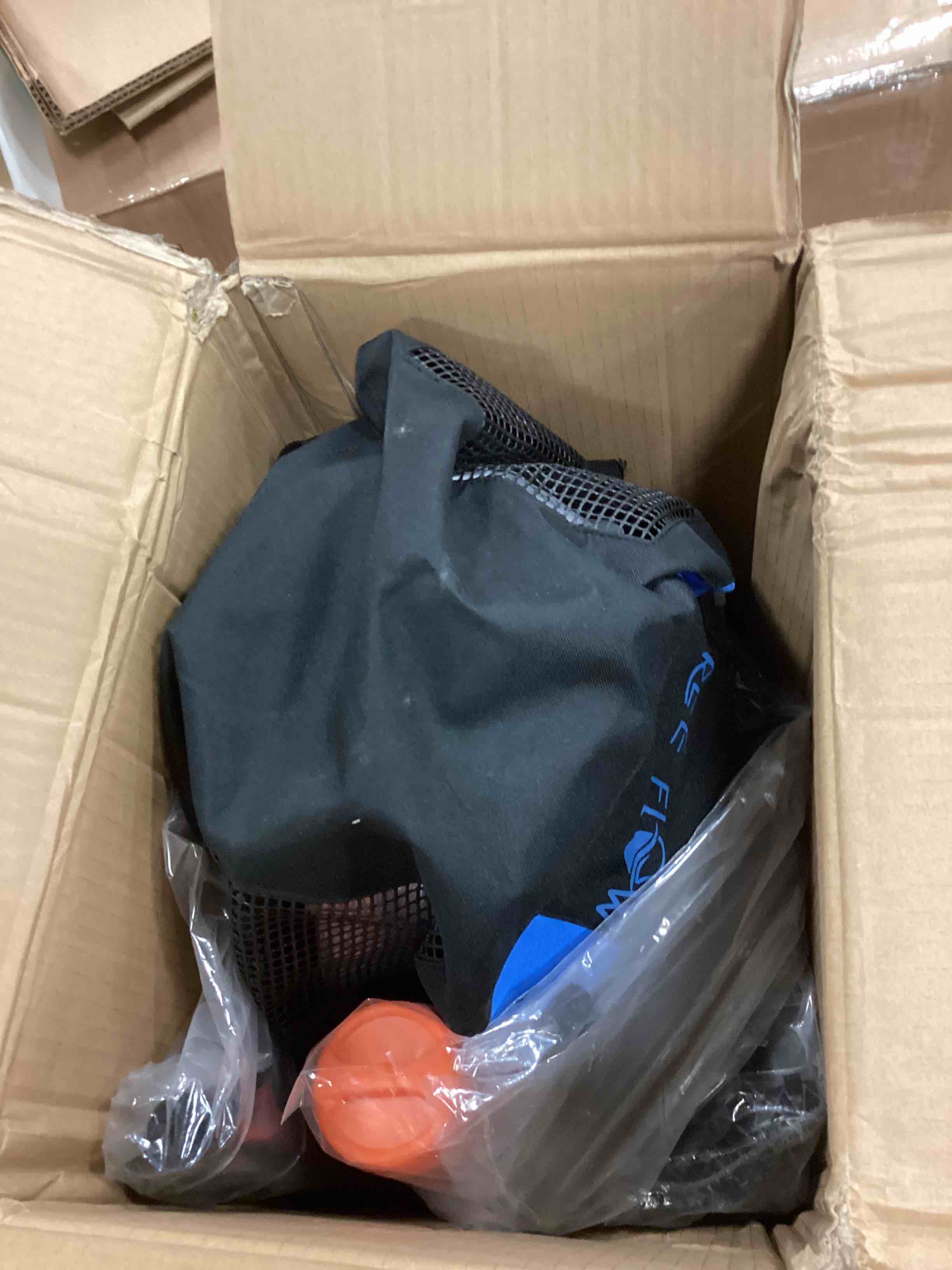 https://s3.amazonaws.com/lotting-images-prod/bidfta/GRN5694311_1705415061222.jpeg