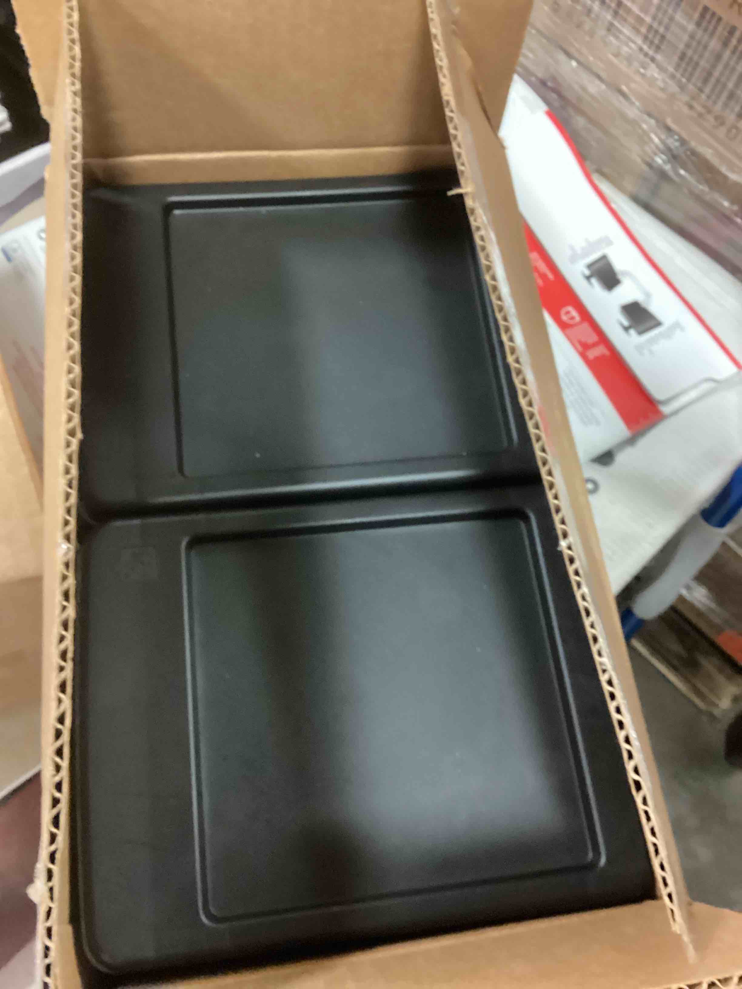 https://s3.amazonaws.com/lotting-images-prod/bidfta/GRN5694795_1705334670098.jpeg