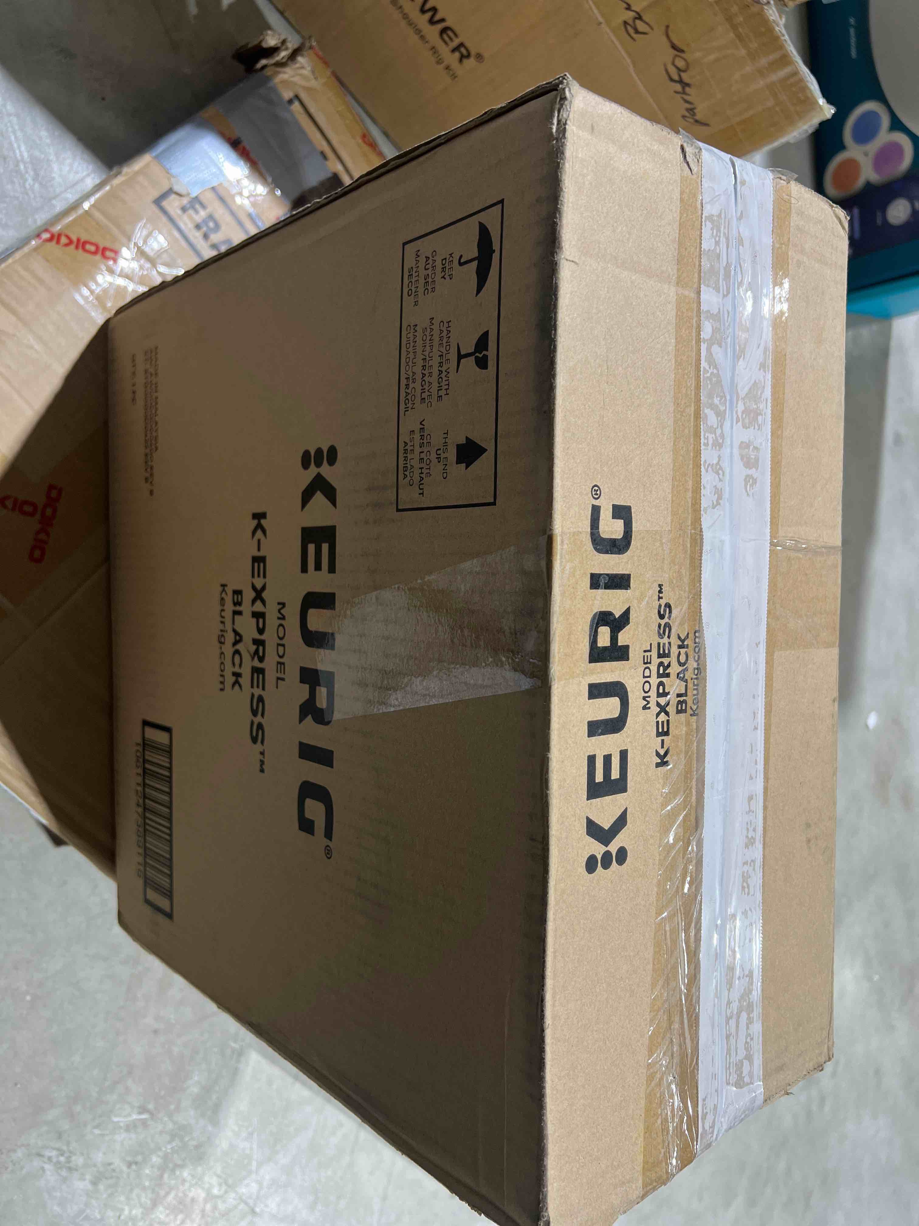 https://s3.amazonaws.com/lotting-images-prod/bidfta/GRN5695983_1707273106998.jpeg