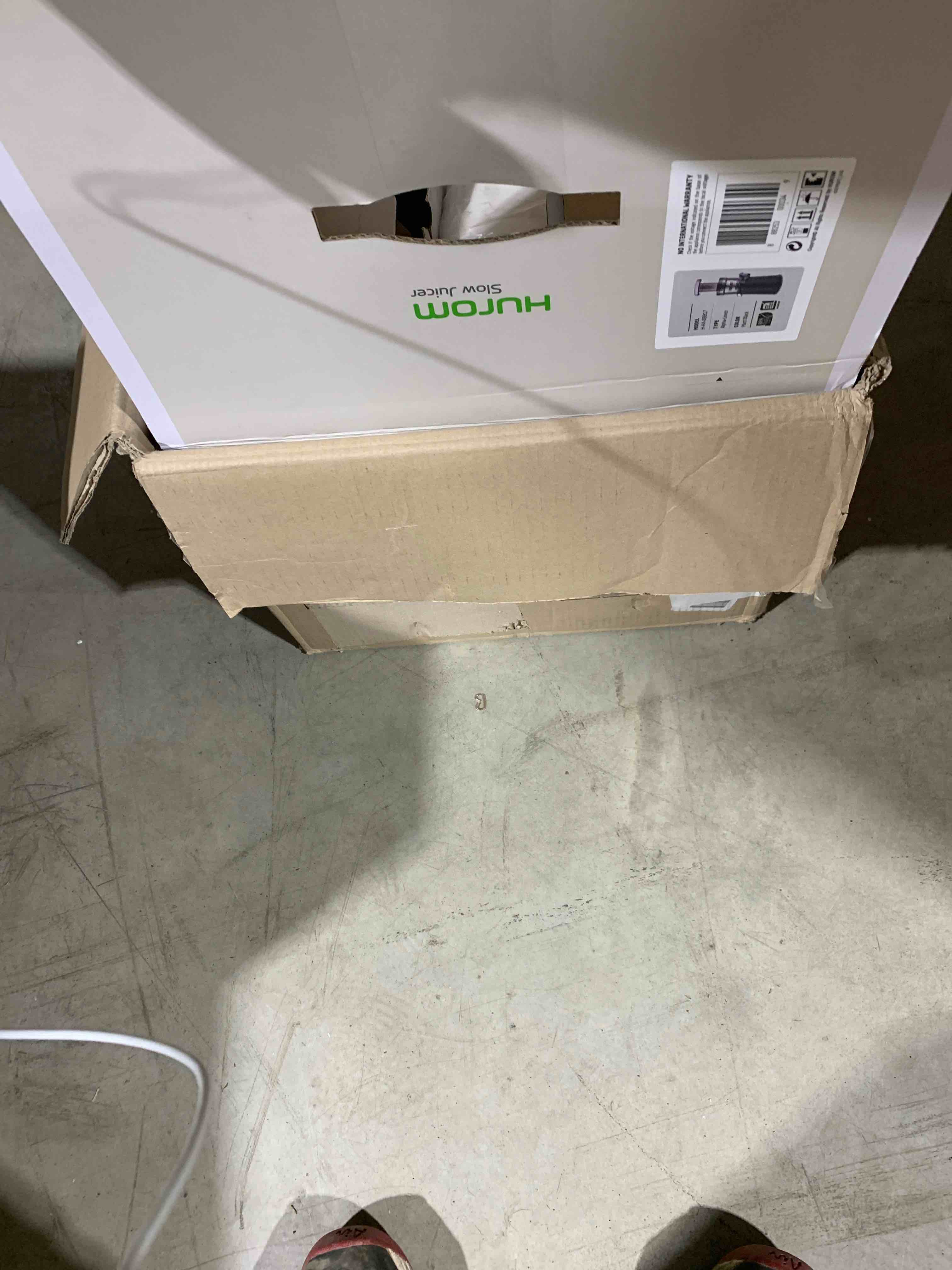 https://s3.amazonaws.com/lotting-images-prod/bidfta/GRN5696154_1707868649565.jpeg