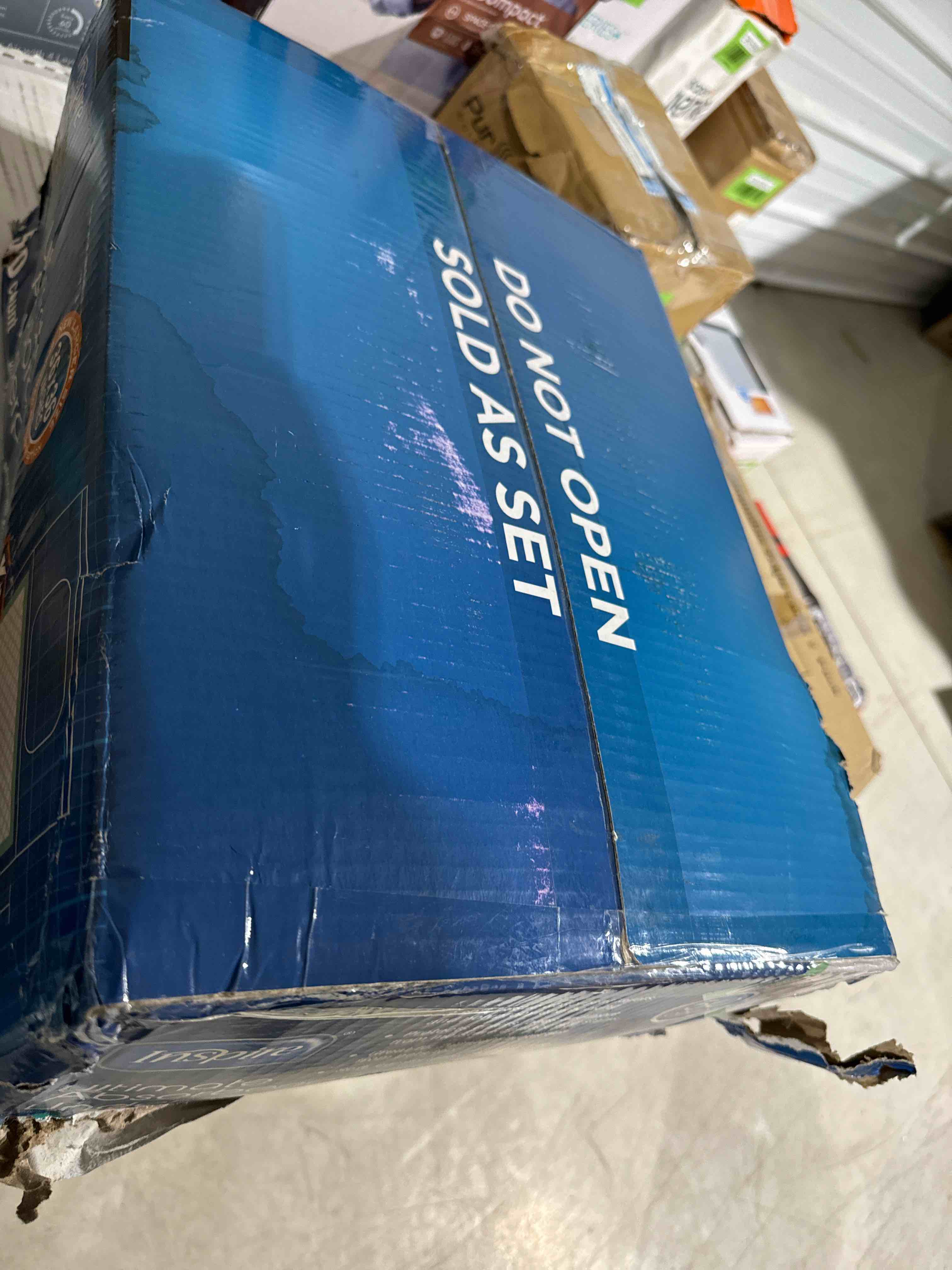 https://s3.amazonaws.com/lotting-images-prod/bidfta/GRN5696415_1709082396032.jpeg