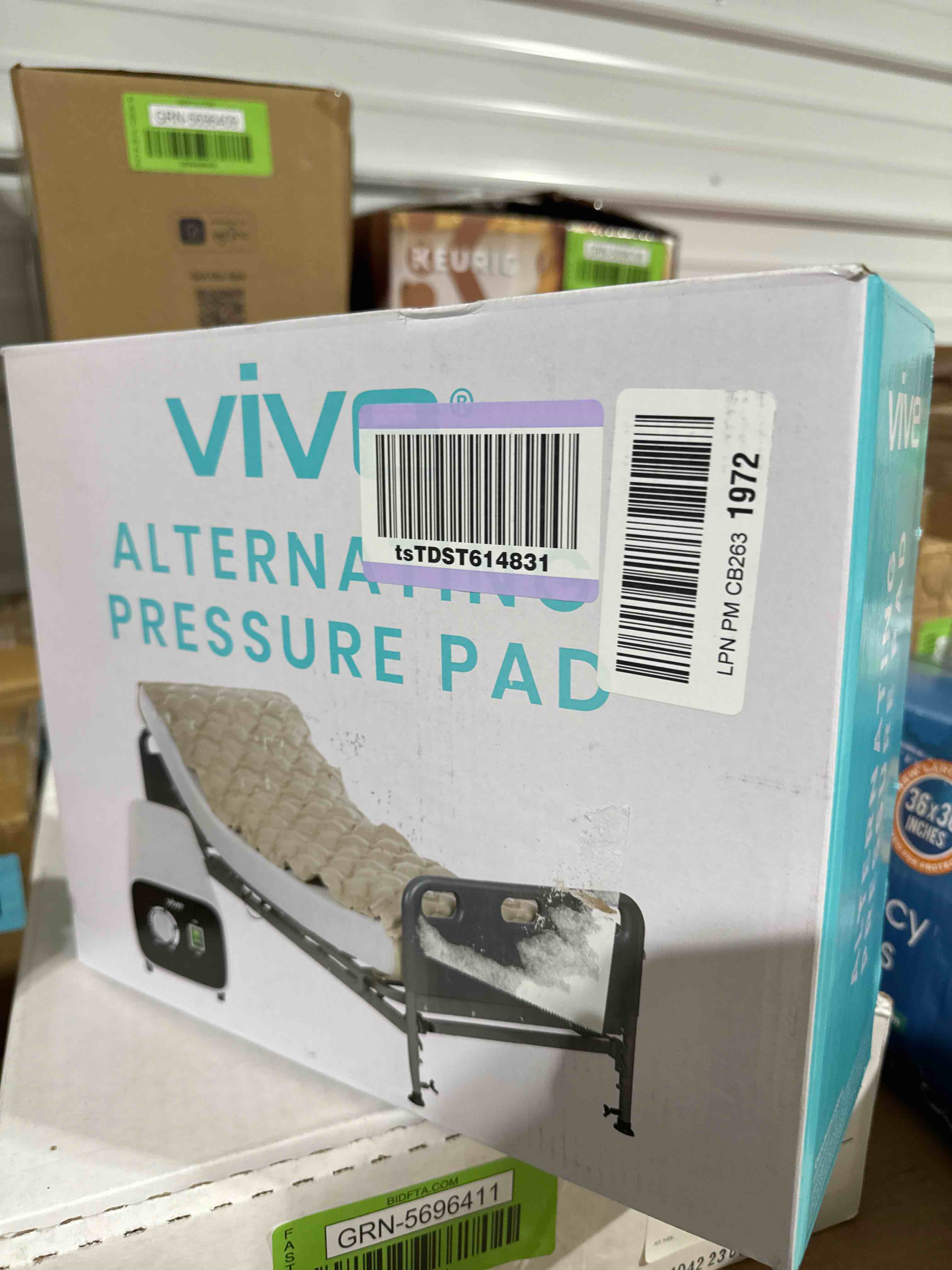 https://s3.amazonaws.com/lotting-images-prod/bidfta/GRN5696419_1709084612170.jpeg