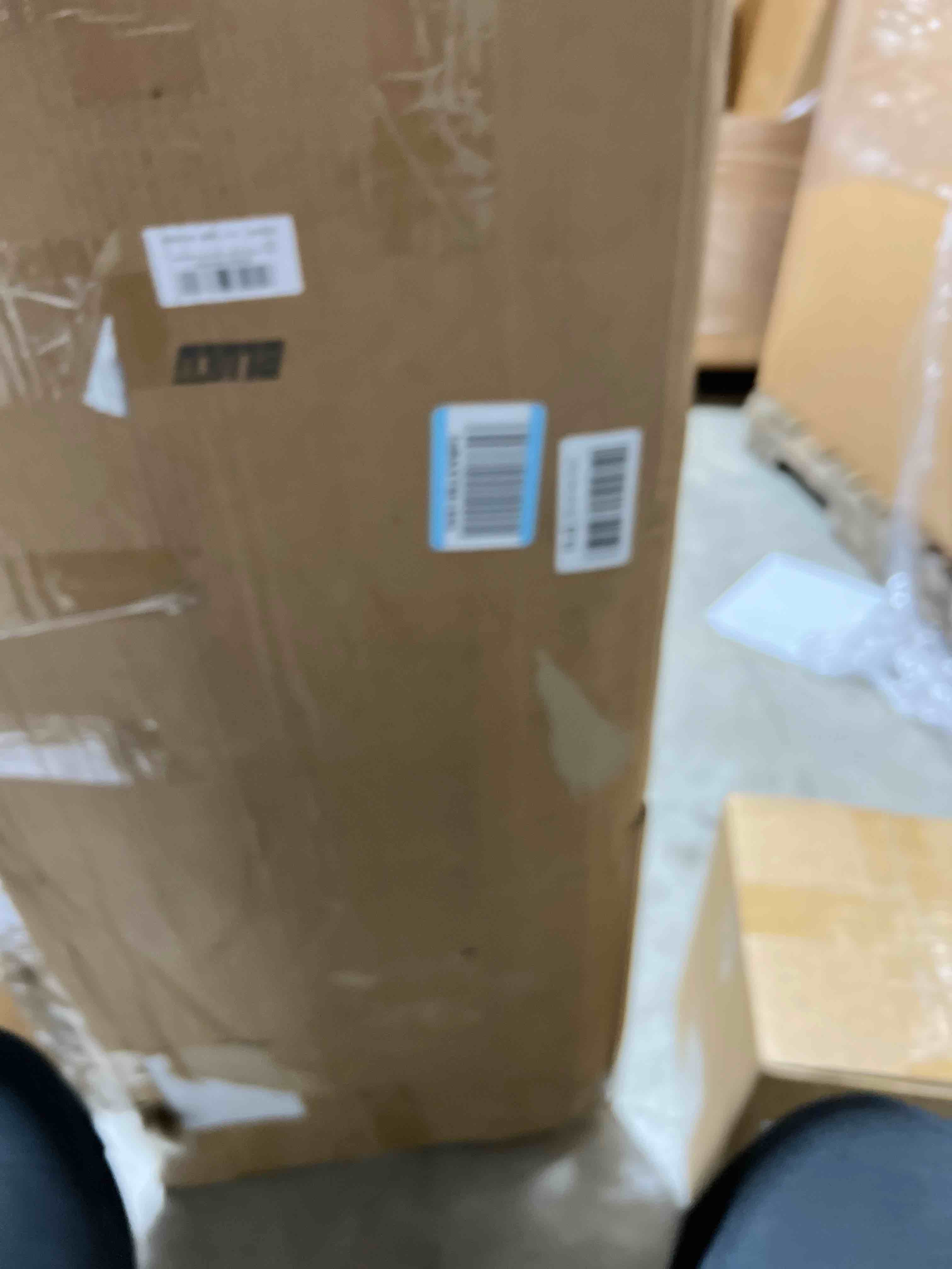 https://s3.amazonaws.com/lotting-images-prod/bidfta/GRN5696821_1710712604865.jpeg
