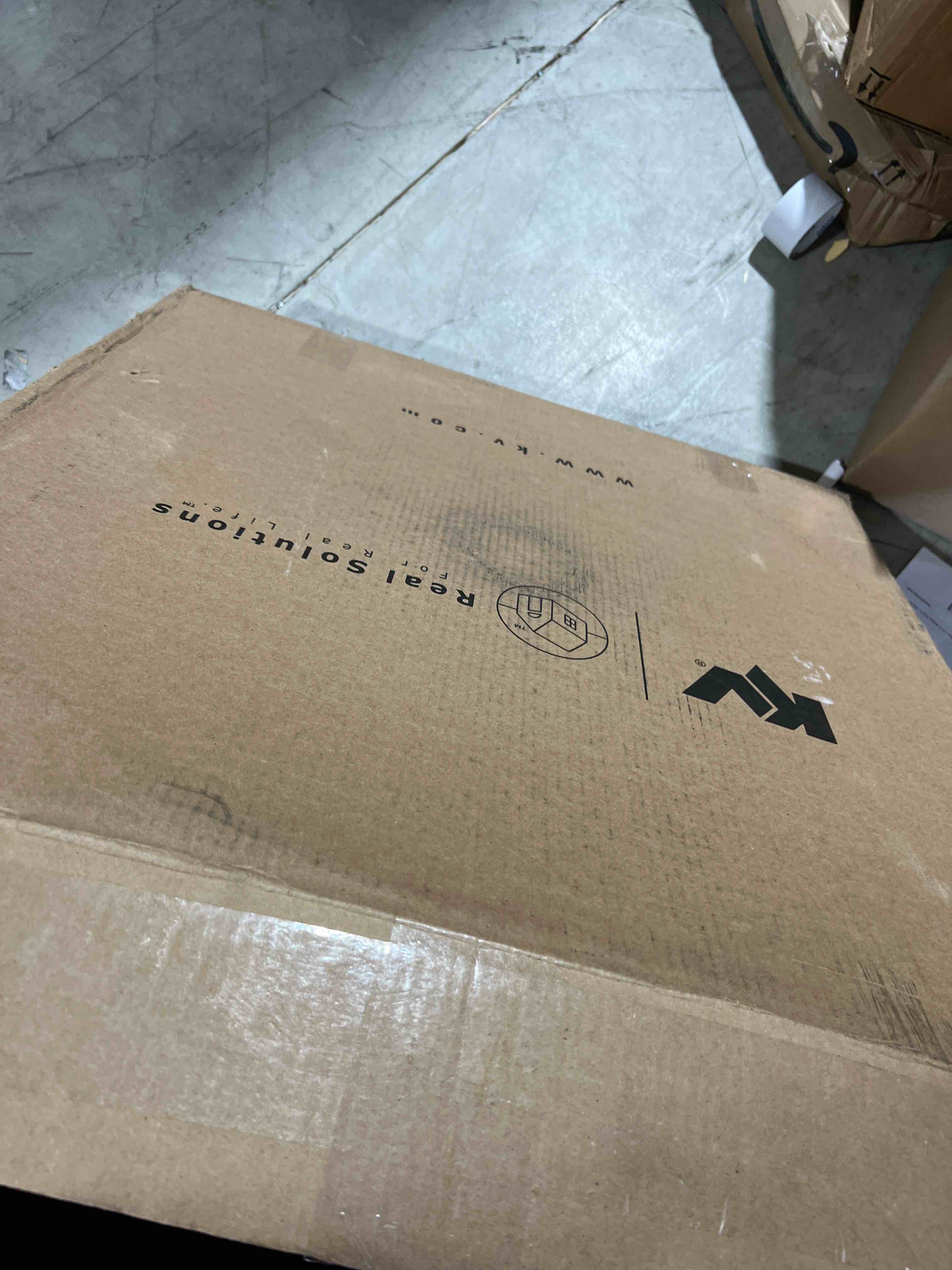 https://s3.amazonaws.com/lotting-images-prod/bidfta/GRN5697330_1713210230197.jpeg