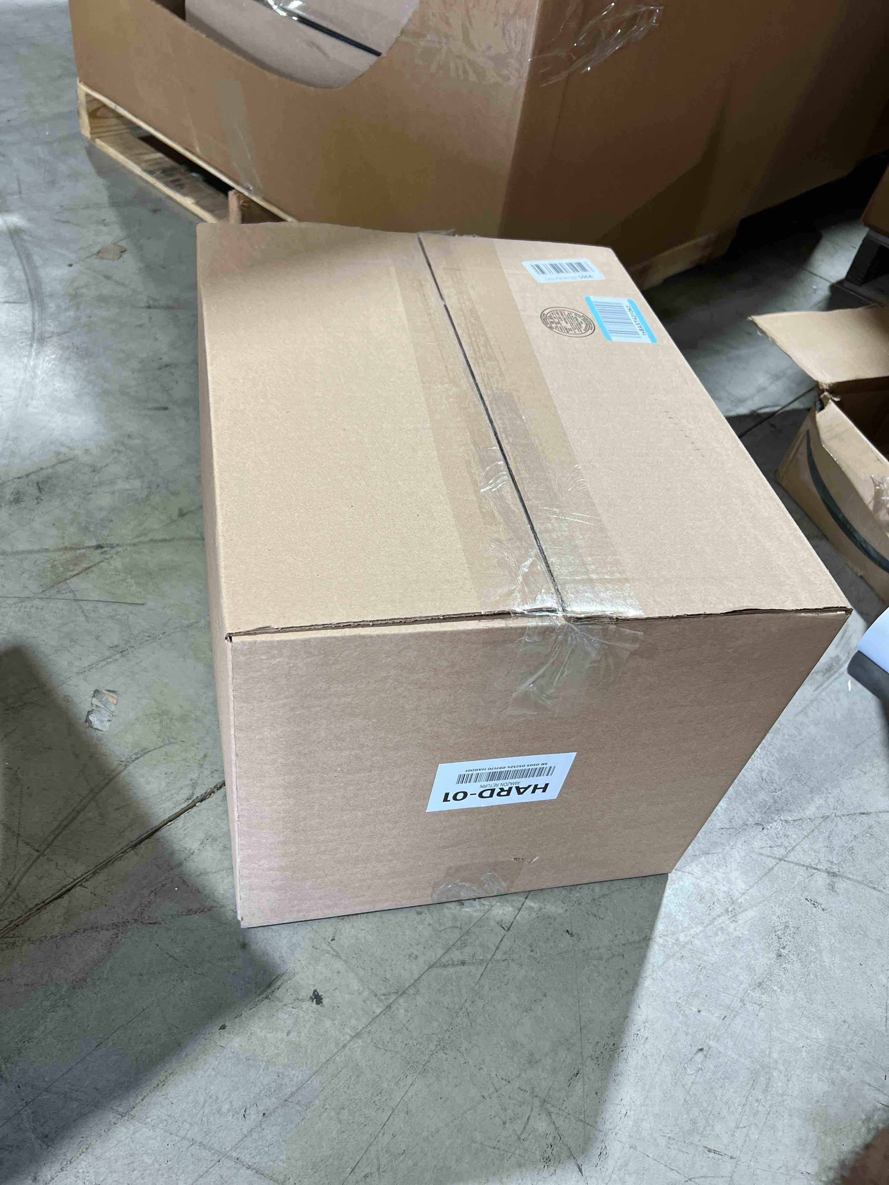 https://s3.amazonaws.com/lotting-images-prod/bidfta/GRN5697332_1713210577096.jpeg