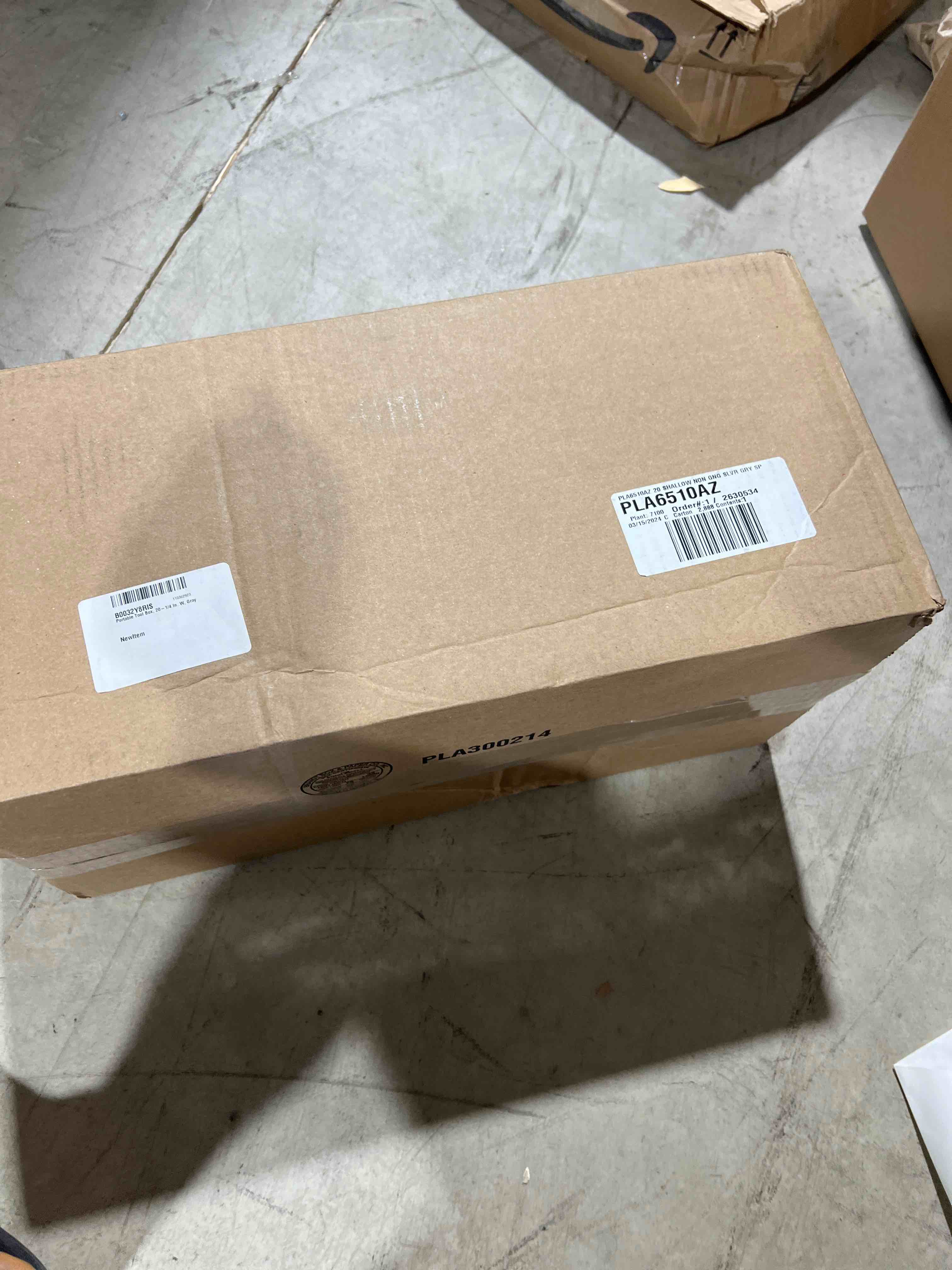 https://s3.amazonaws.com/lotting-images-prod/bidfta/GRN5697342_1713211829476.jpeg