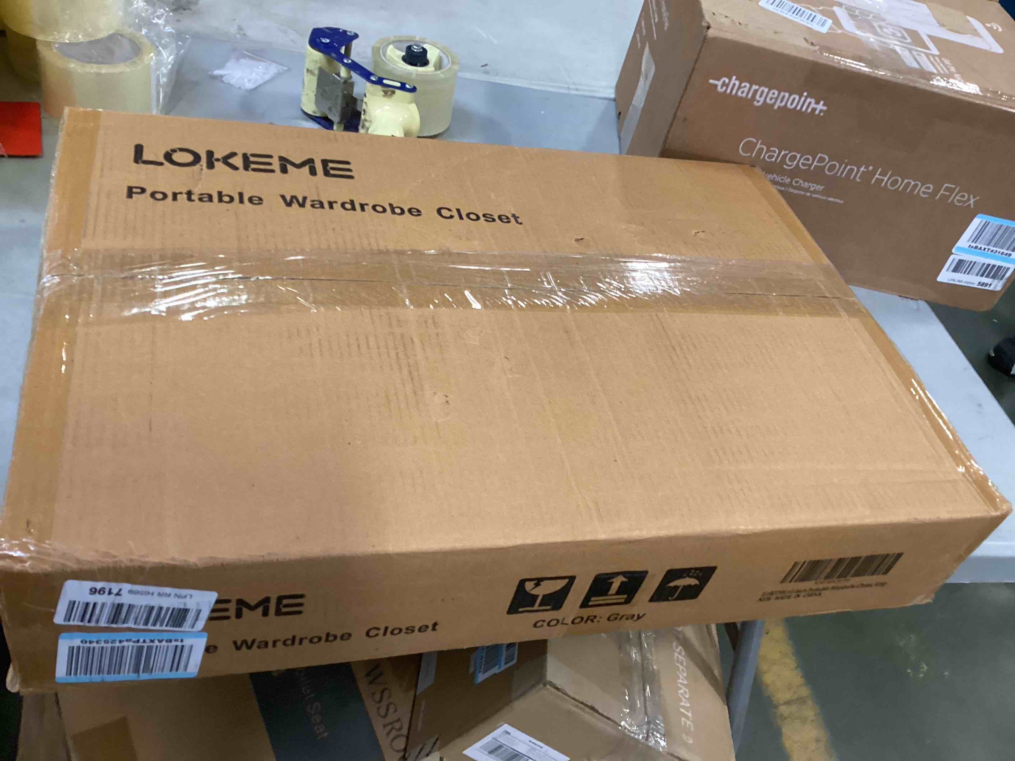 https://s3.amazonaws.com/lotting-images-prod/bidfta/GRN5697627_1707235790395.jpeg