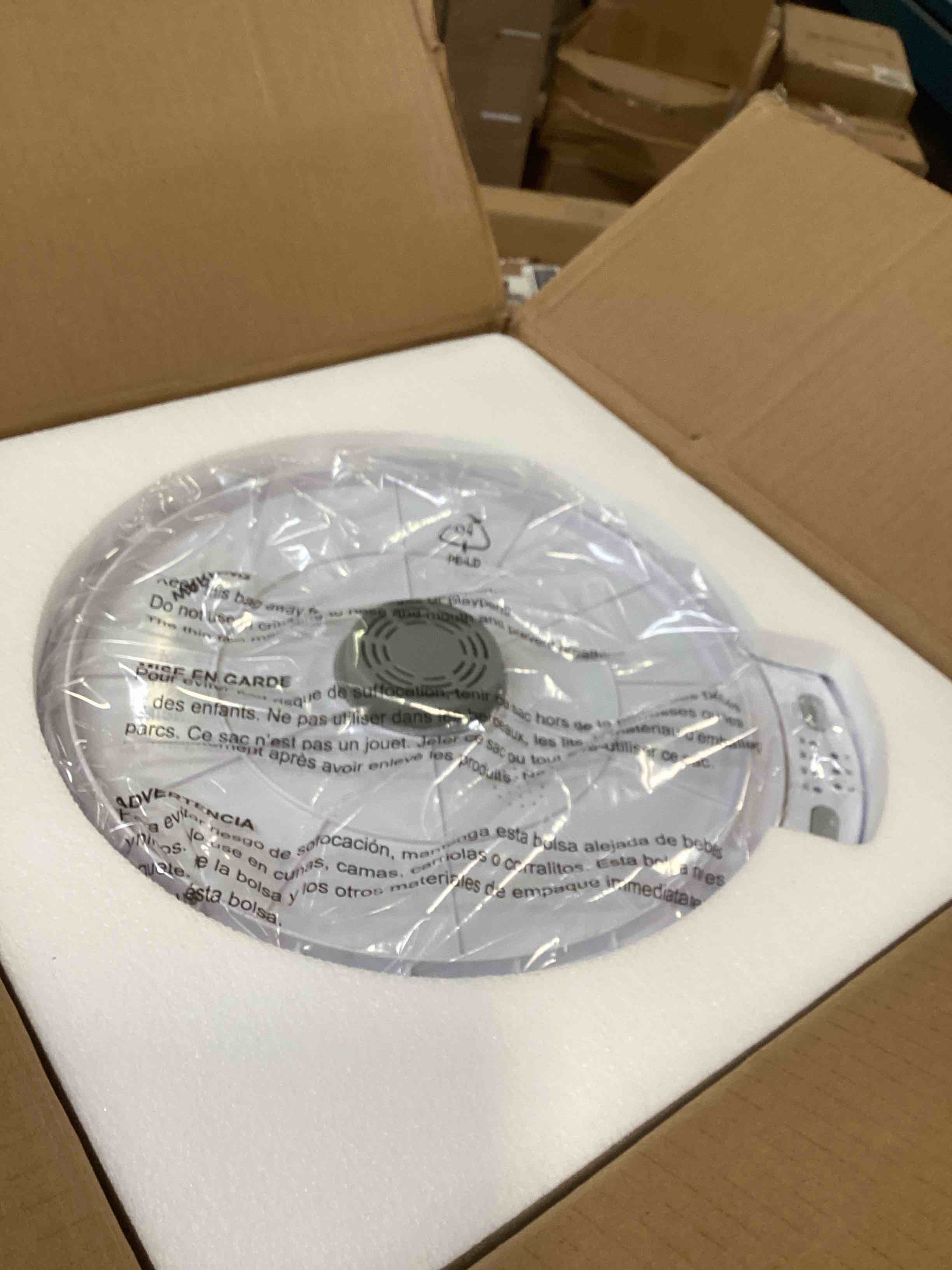 https://s3.amazonaws.com/lotting-images-prod/bidfta/GRN5697681_1707243029735.jpeg