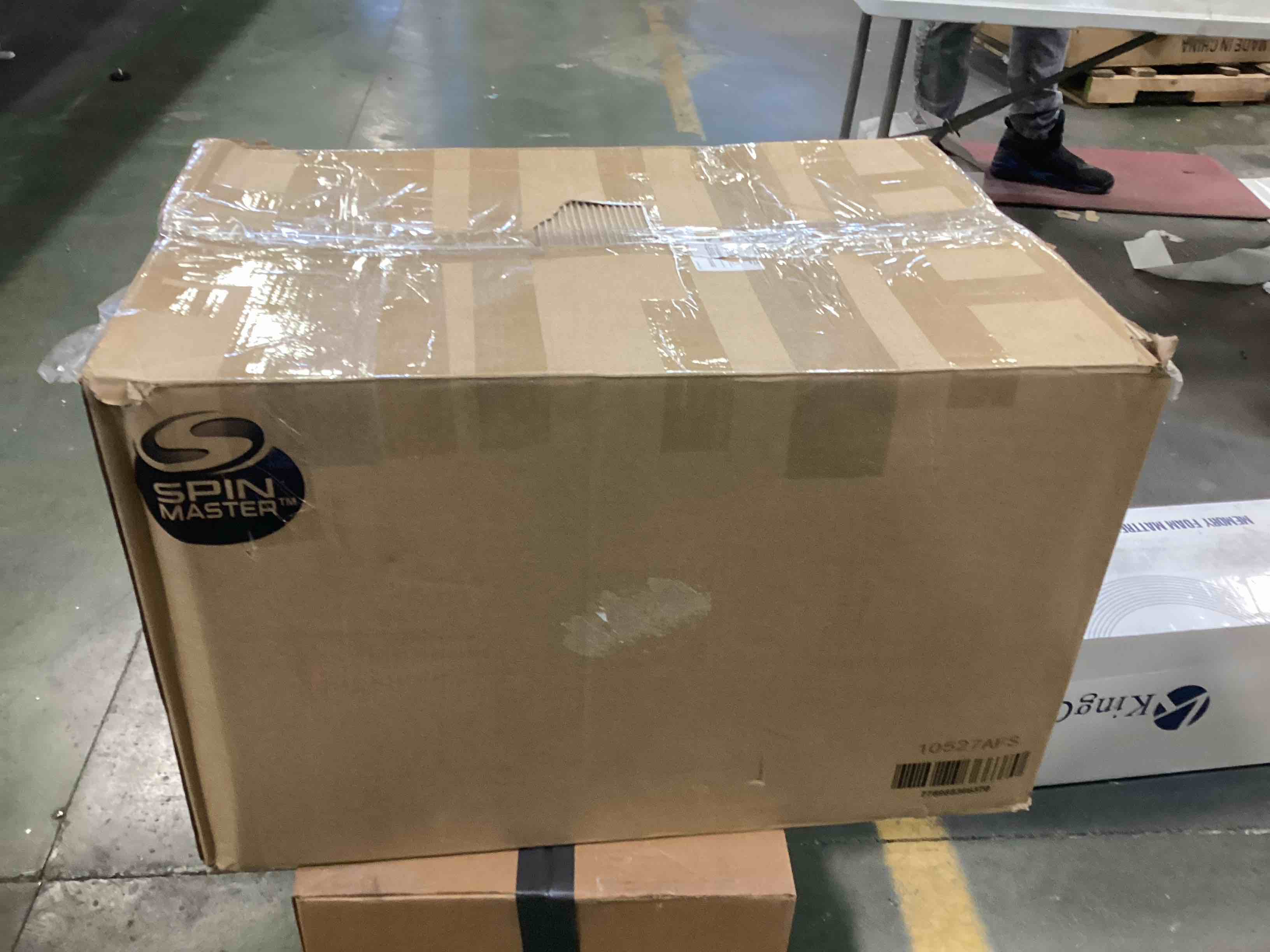 https://s3.amazonaws.com/lotting-images-prod/bidfta/GRN5697747_1707253012936.jpeg