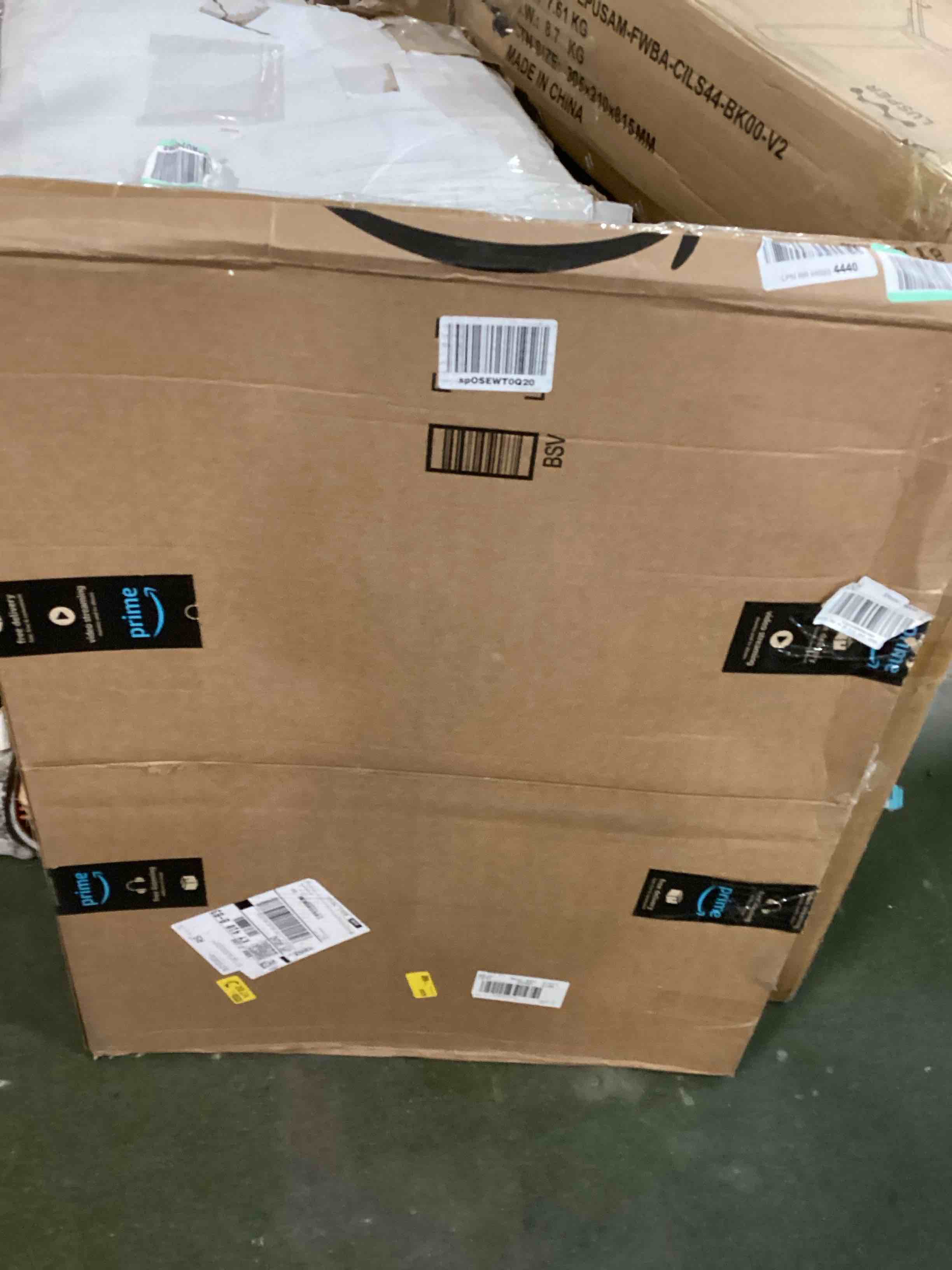 https://s3.amazonaws.com/lotting-images-prod/bidfta/GRN5698467_1707571190613.jpeg
