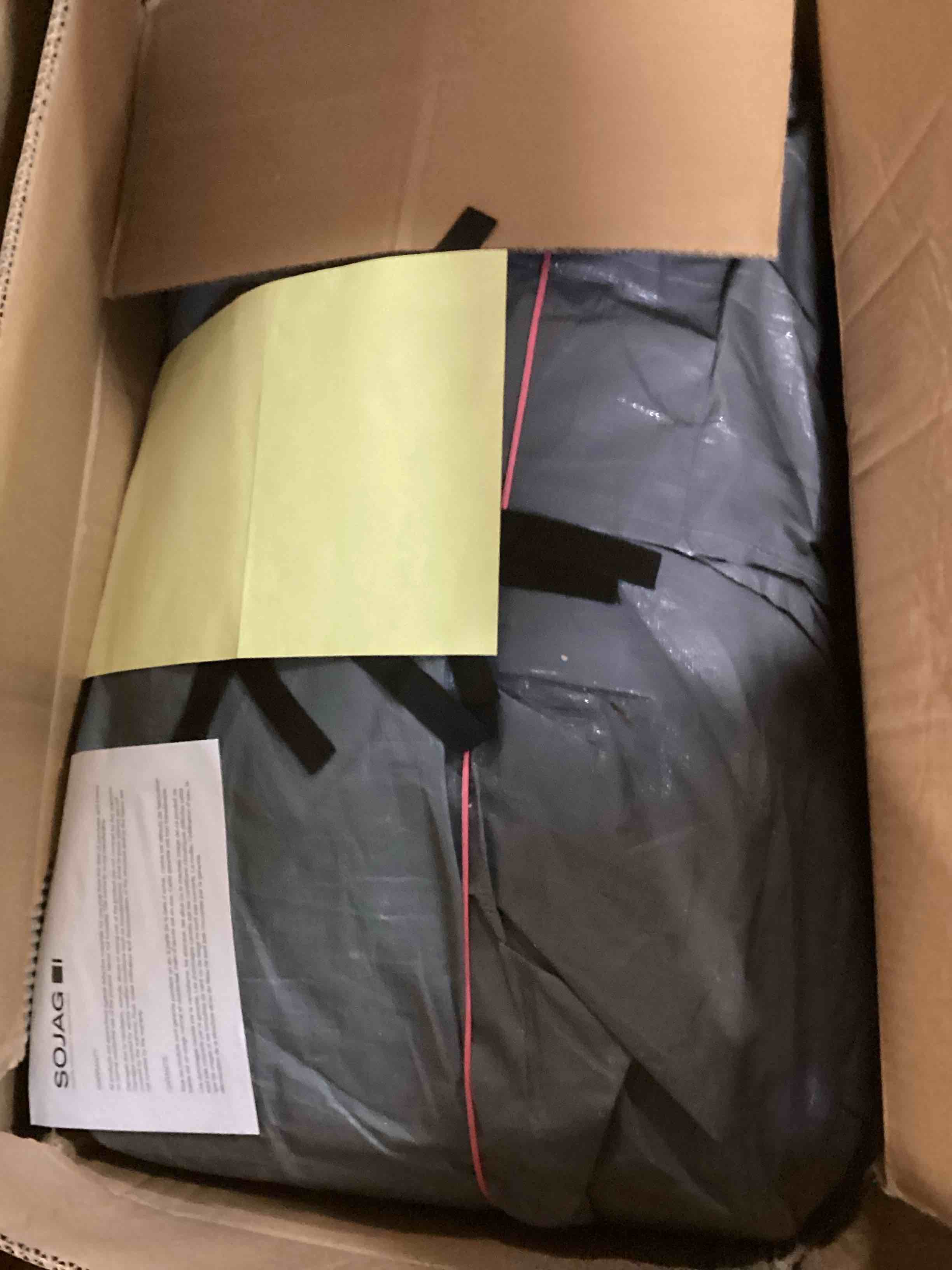 https://s3.amazonaws.com/lotting-images-prod/bidfta/GRN5698483_1707572460096.jpeg