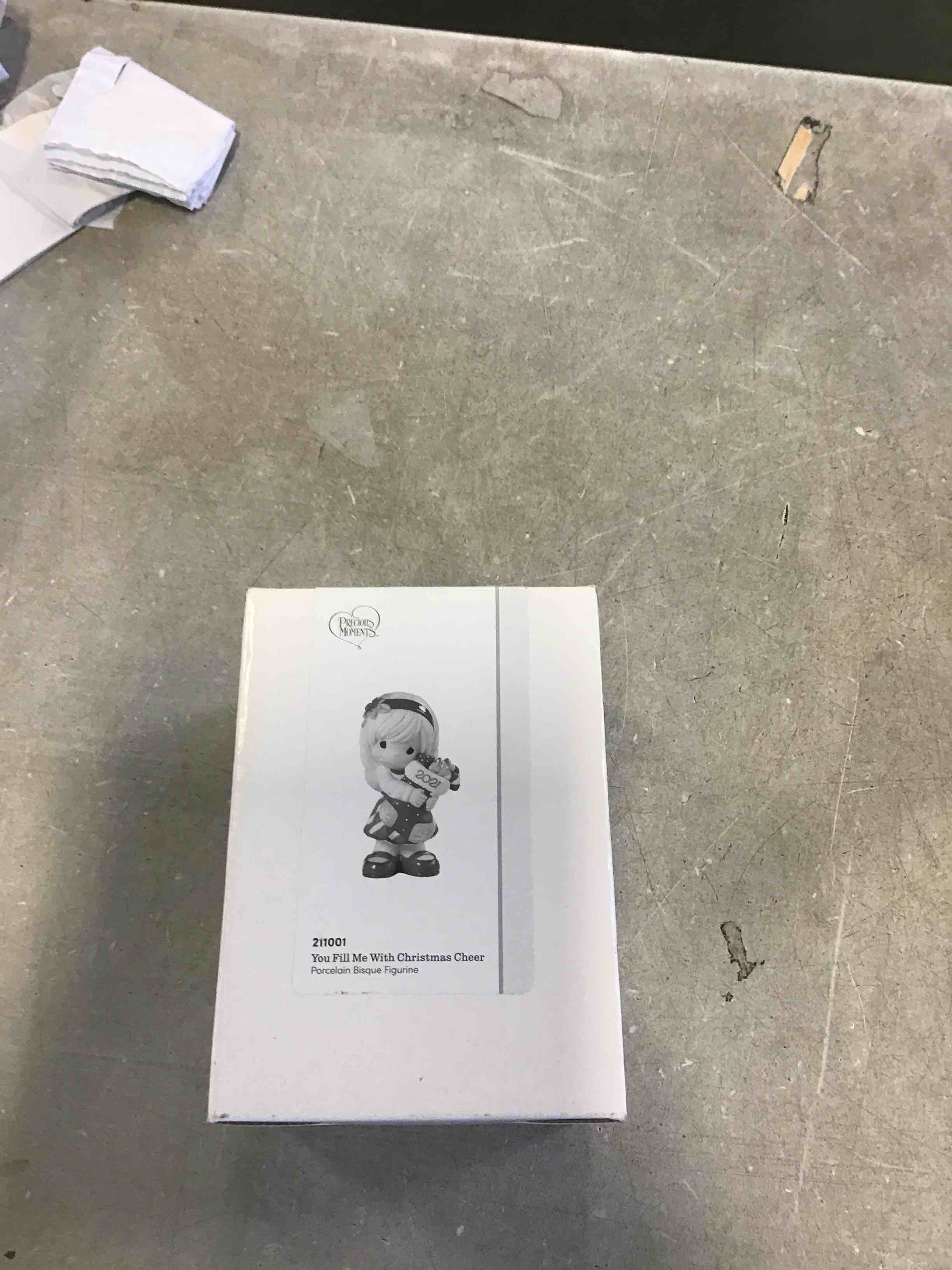 https://s3.amazonaws.com/lotting-images-prod/bidfta/GRN5699340_1707754608209.jpeg
