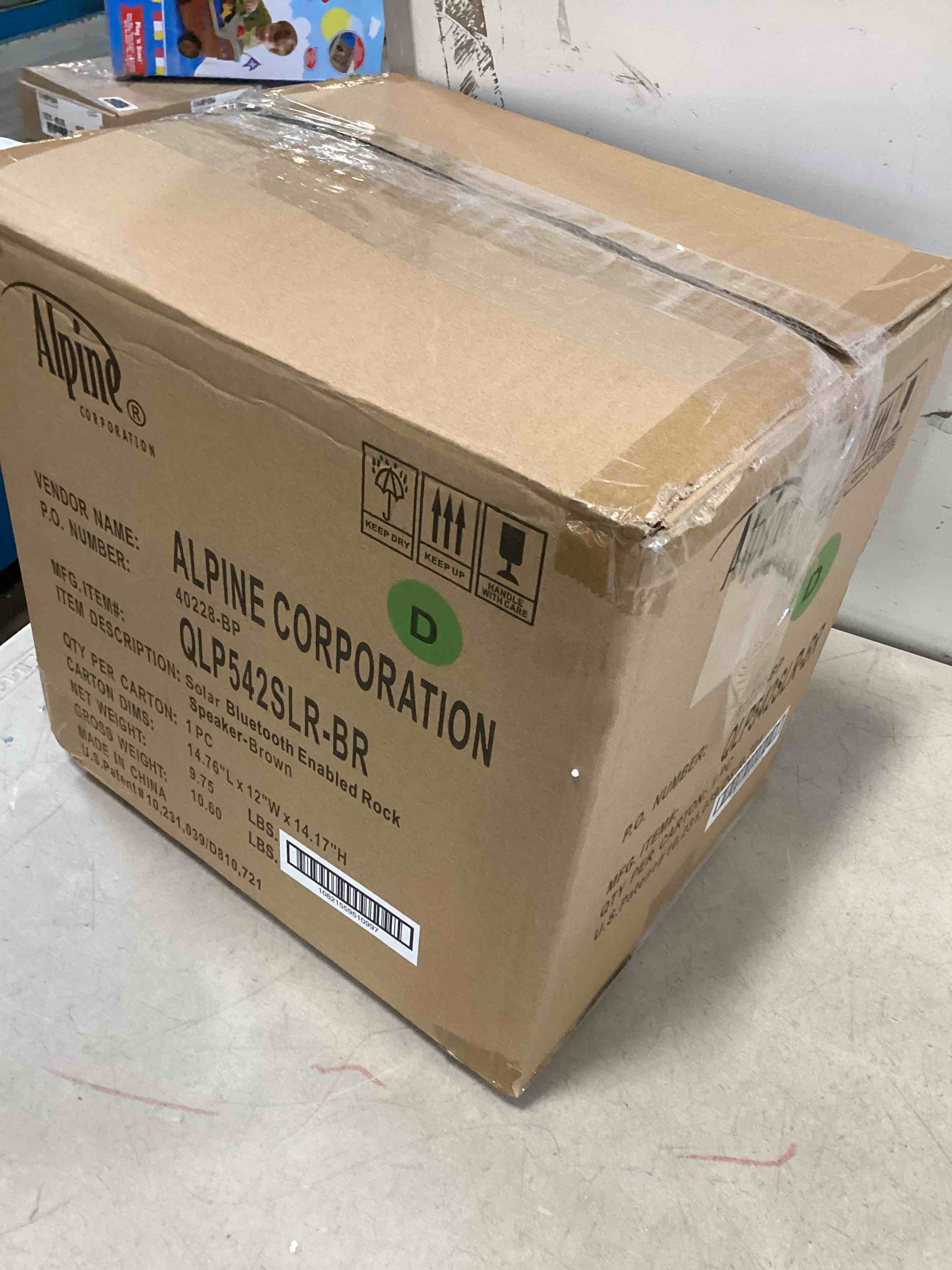 https://s3.amazonaws.com/lotting-images-prod/bidfta/GRN5700451_1707252599822.jpeg