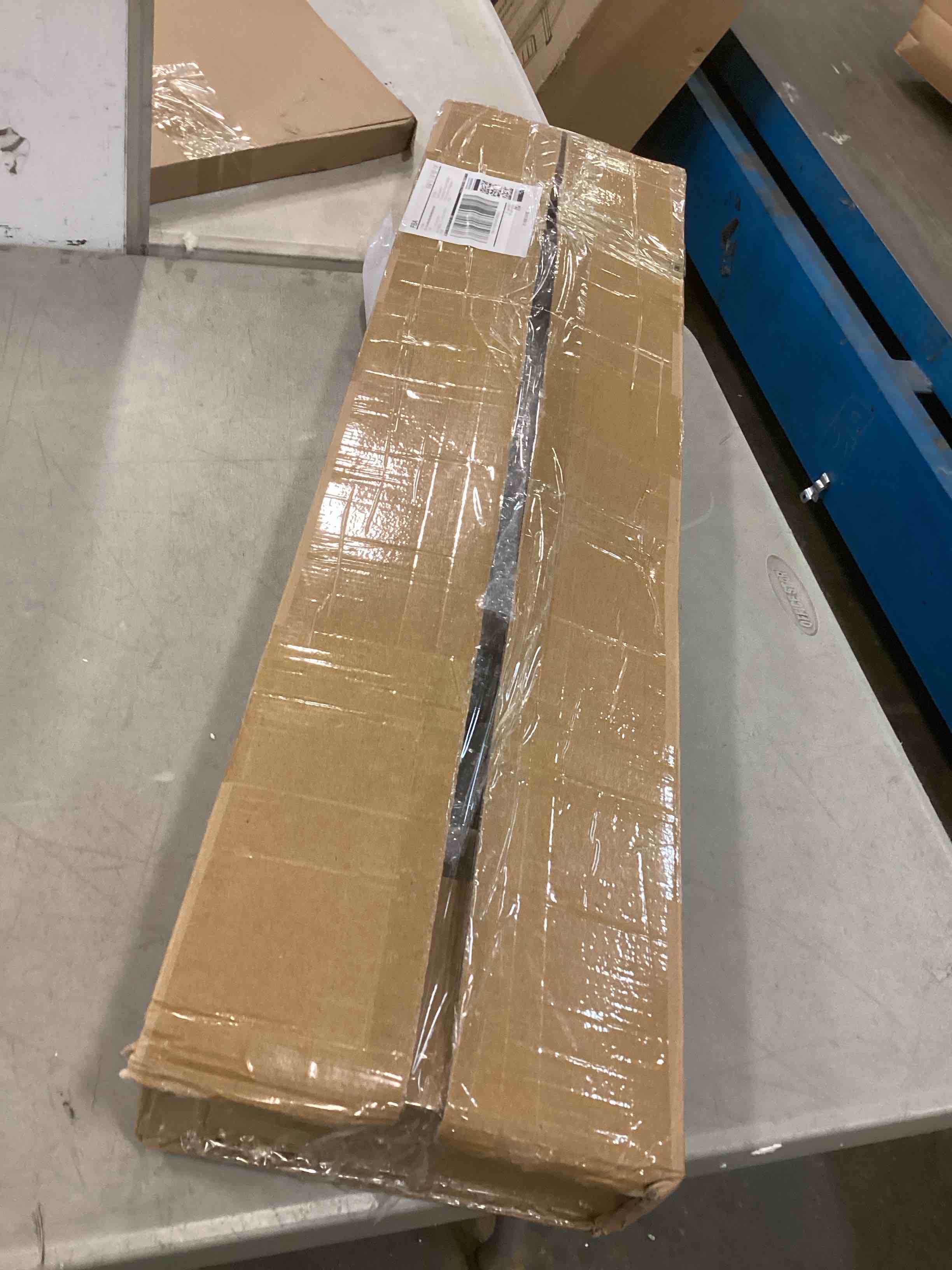 https://s3.amazonaws.com/lotting-images-prod/bidfta/GRN5700568_1707321101456.jpeg
