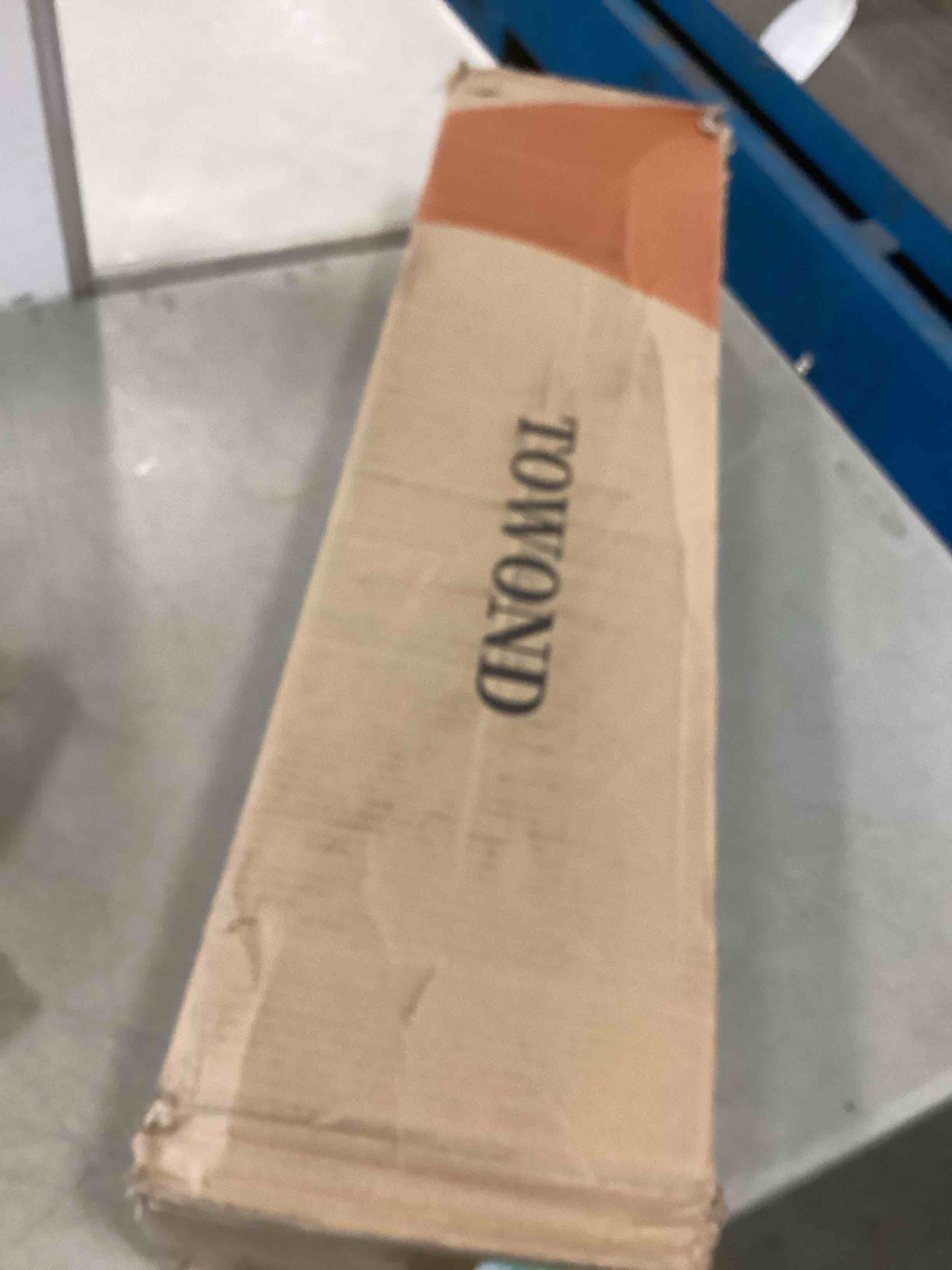 https://s3.amazonaws.com/lotting-images-prod/bidfta/GRN5700623_1707326702634.jpeg