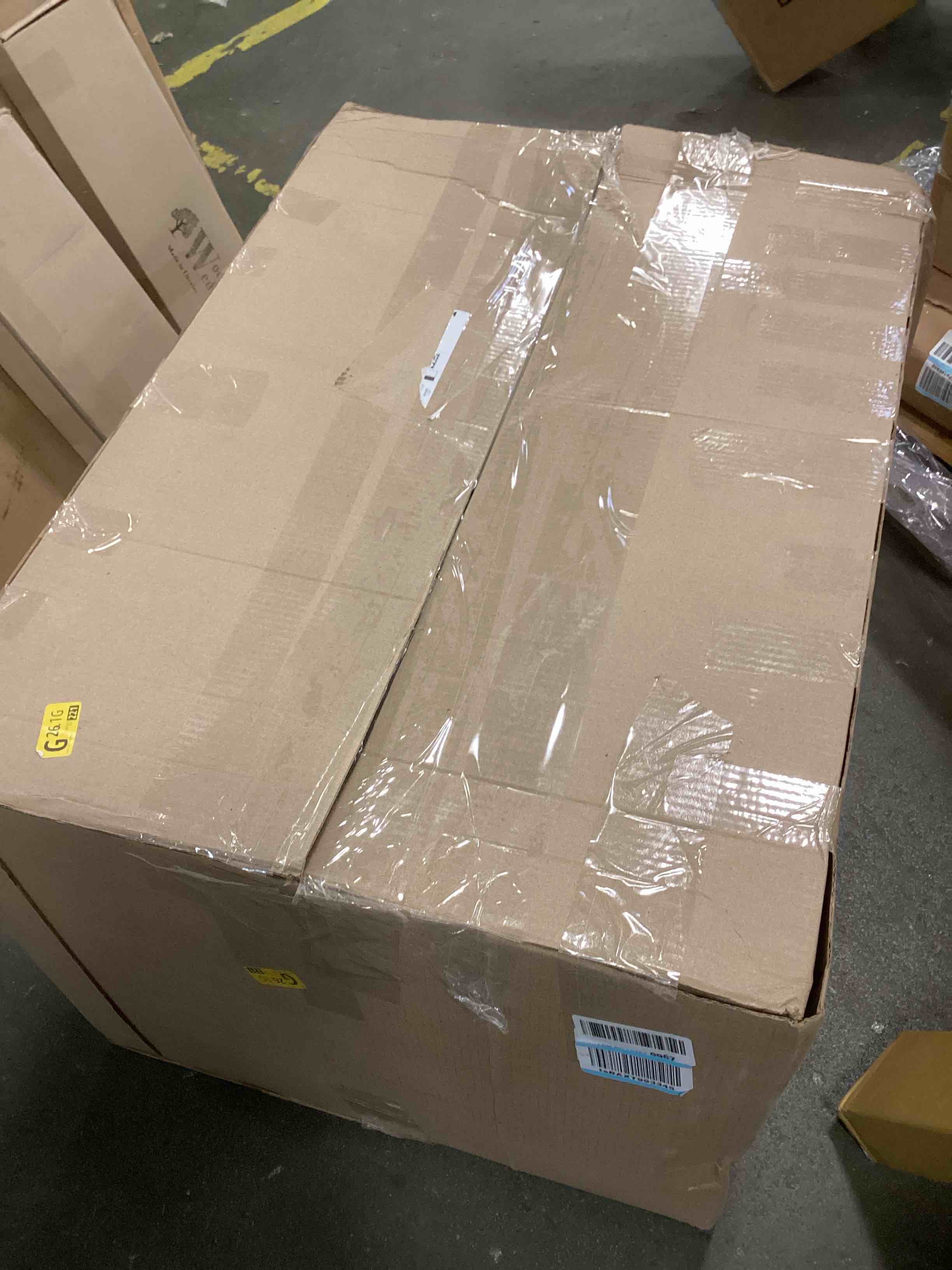 https://s3.amazonaws.com/lotting-images-prod/bidfta/GRN5701014_1707485032785.jpeg