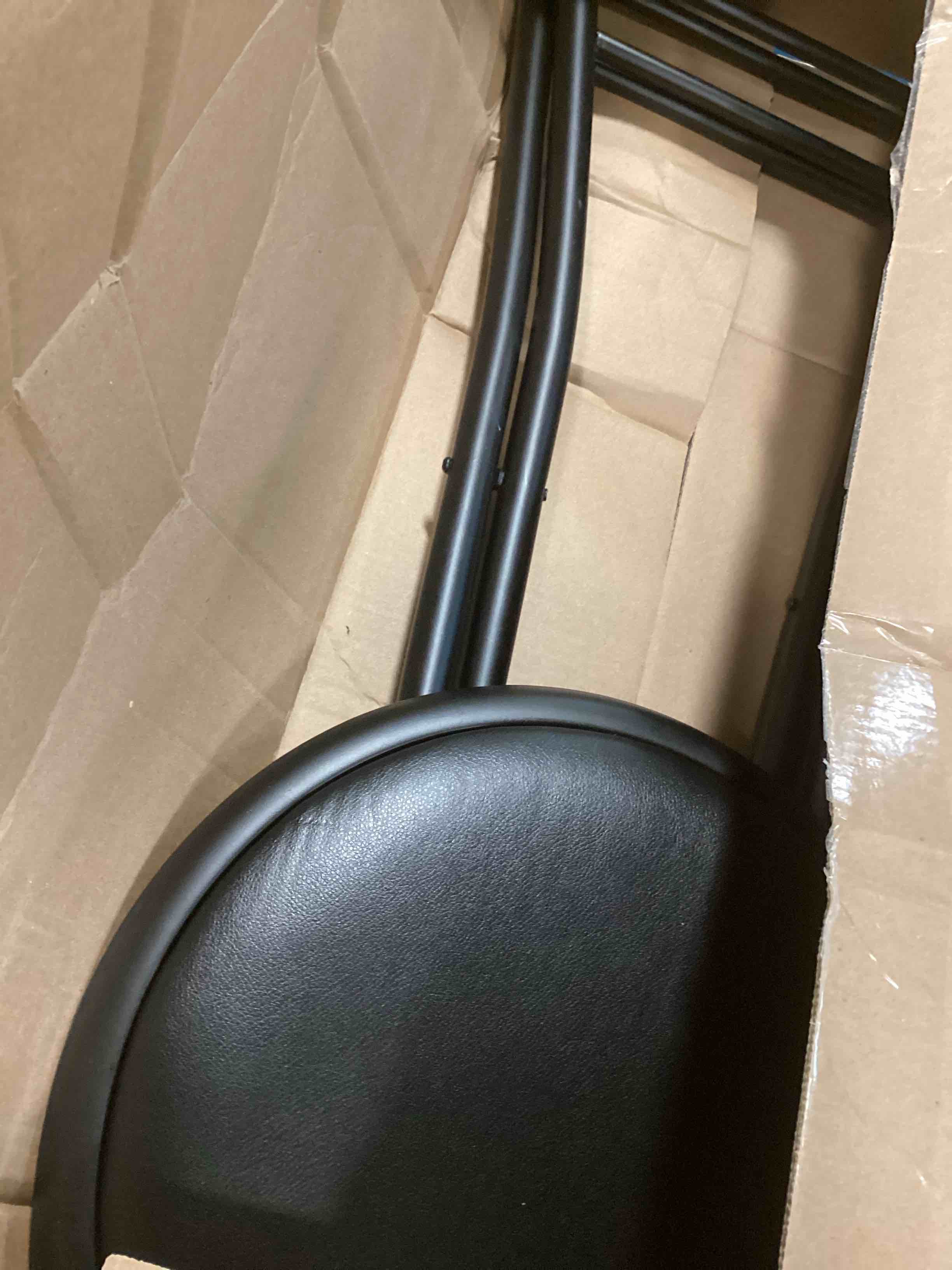 https://s3.amazonaws.com/lotting-images-prod/bidfta/GRN5701317_1707582181223.jpeg